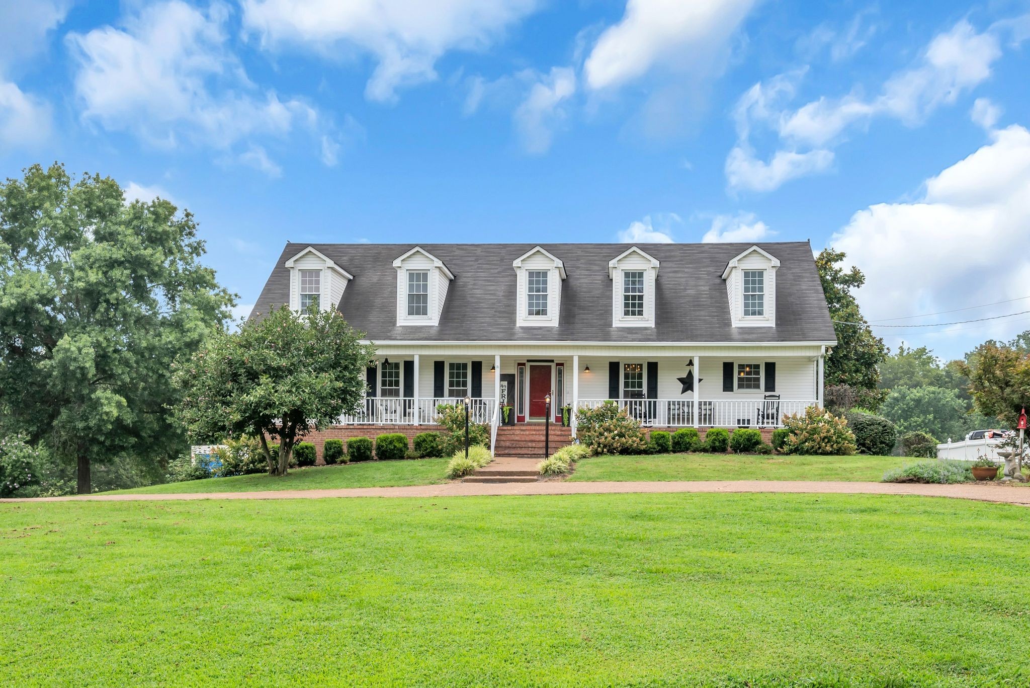 2712 Long Hollow Pike Property Photo 3