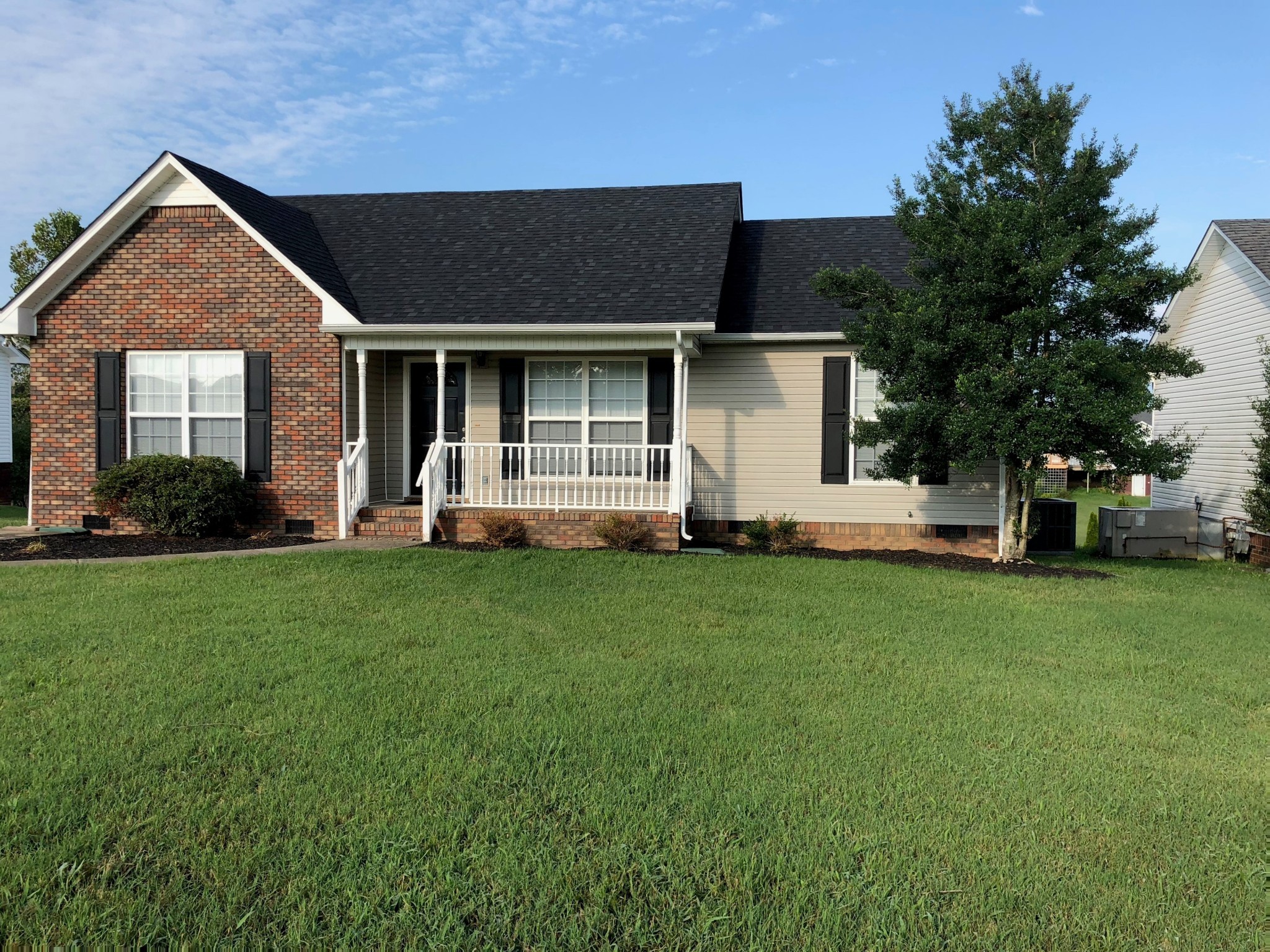 2819 Faith Ln Property Photo