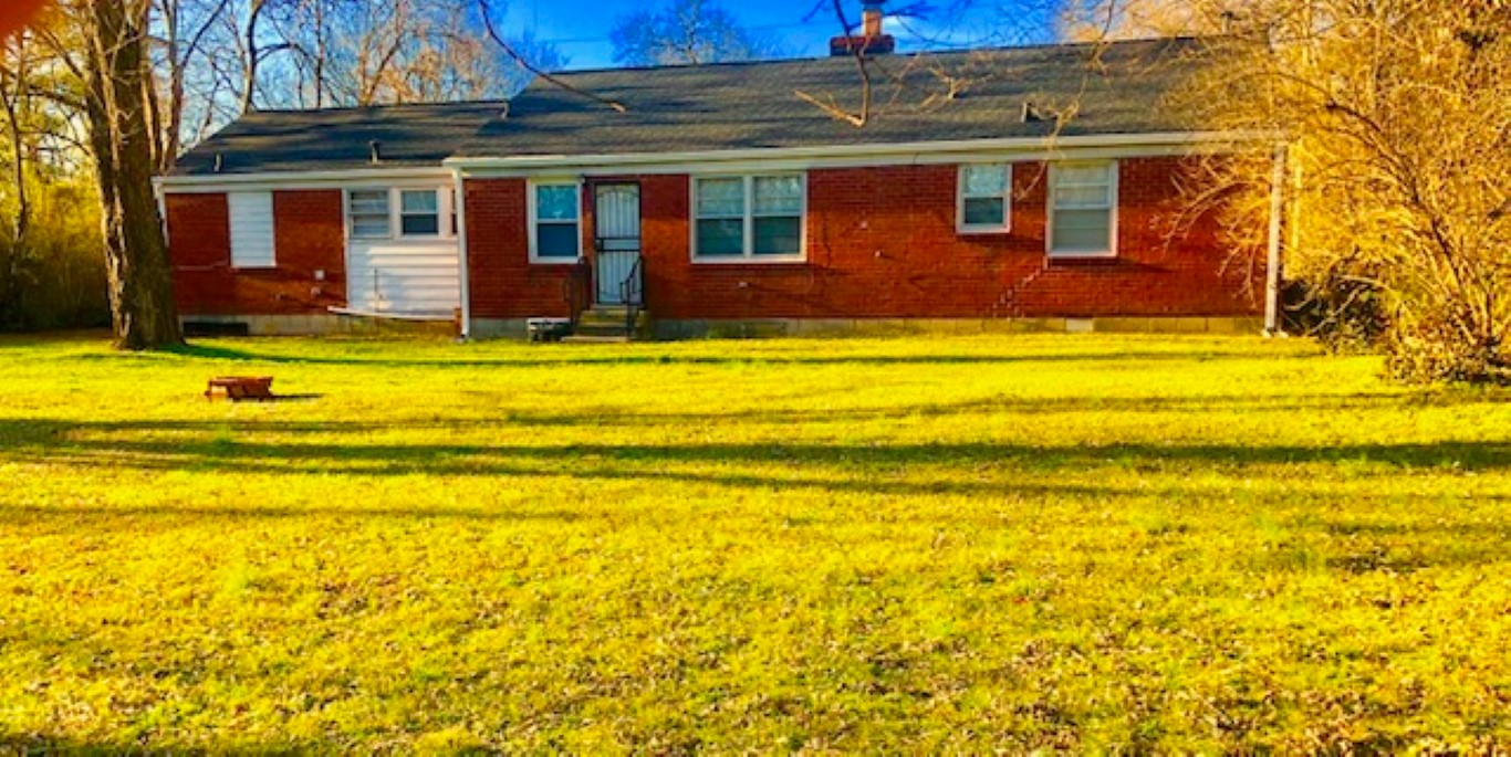 1722 S Hamilton Rd Property Photo 1