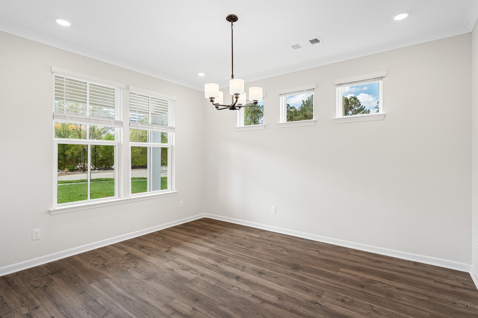 7455 Atwater Cir Property Photo 11