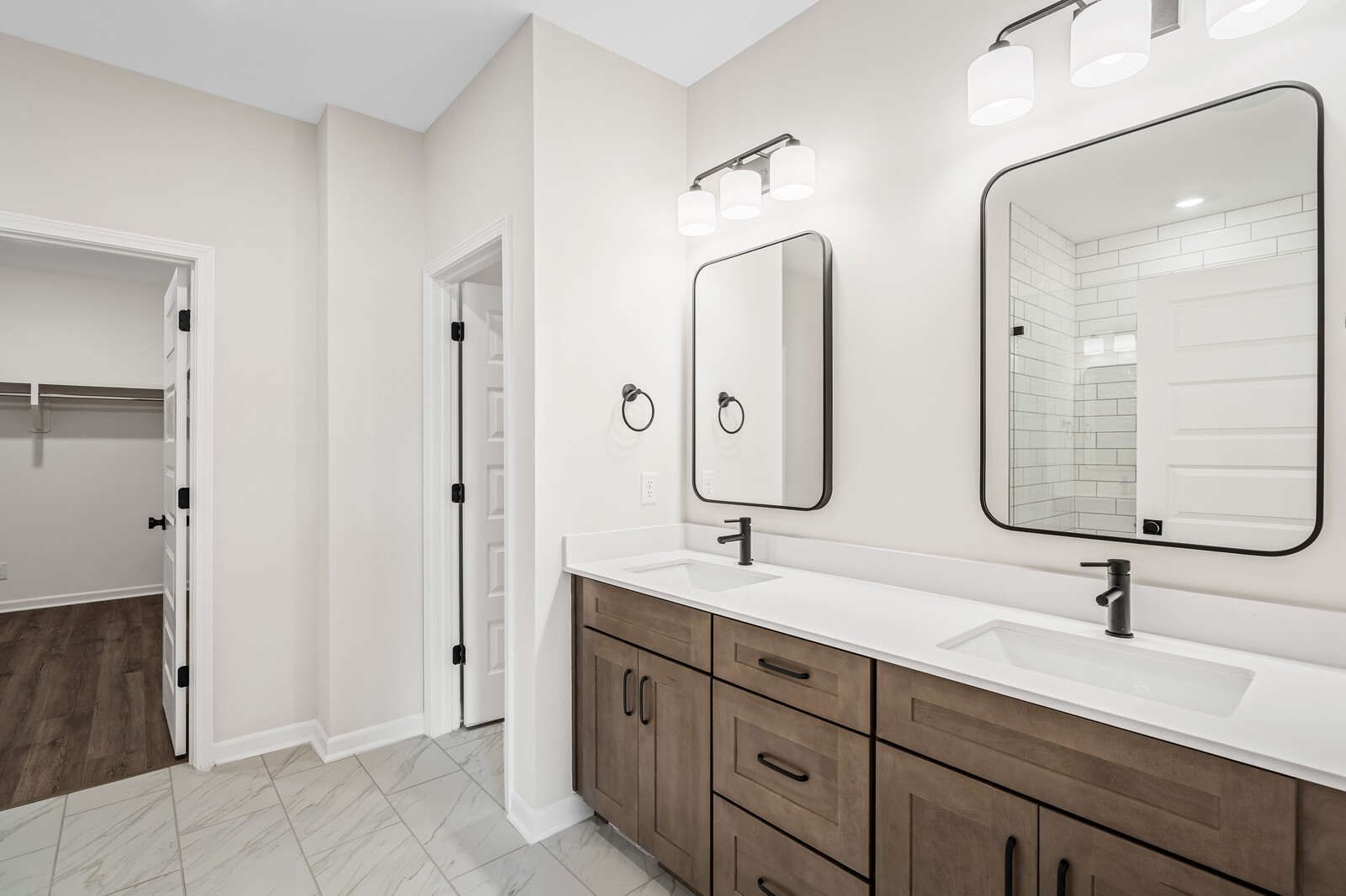 7455 Atwater Cir Property Photo 28