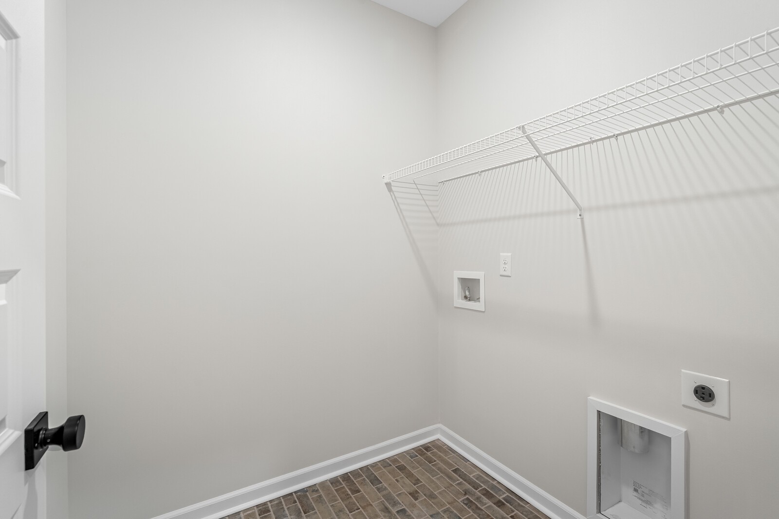 7455 Atwater Cir Property Photo 33