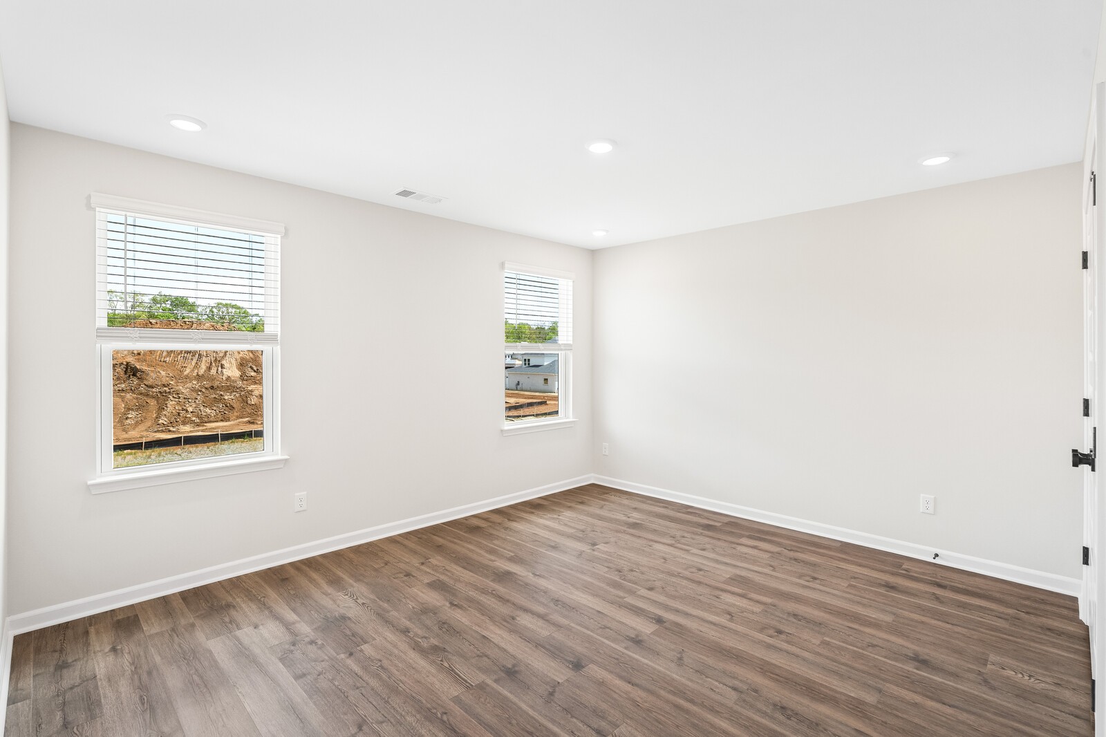 7455 Atwater Cir Property Photo 40