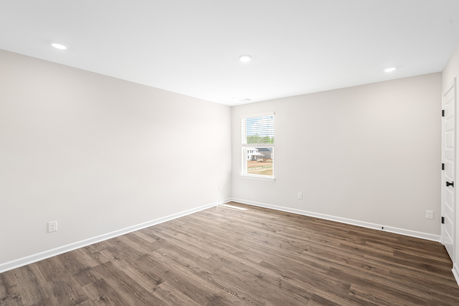 7455 Atwater Cir Property Photo 41