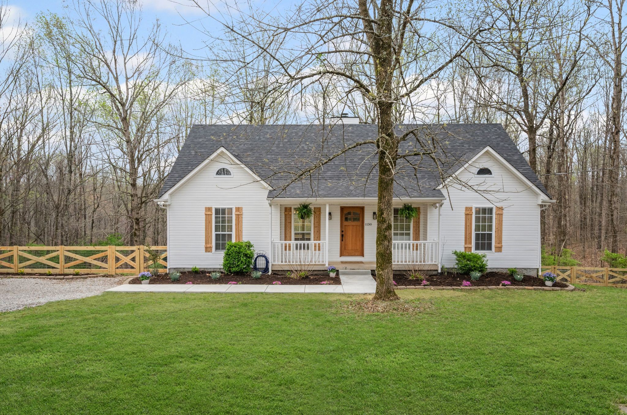 1130 Old Charlotte Pike Property Photo