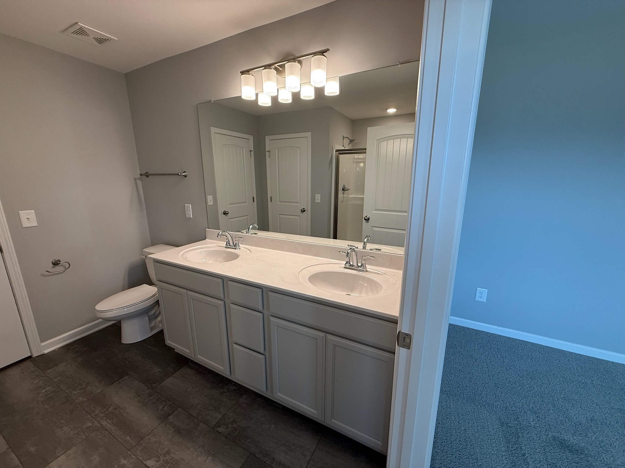 104 Stillwater Way Property Photo 10