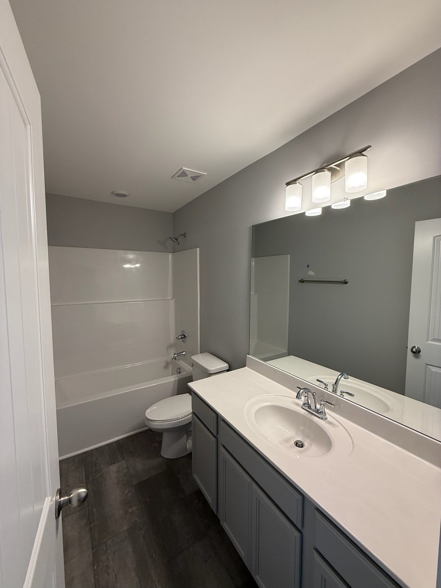 104 Stillwater Way Property Photo 17