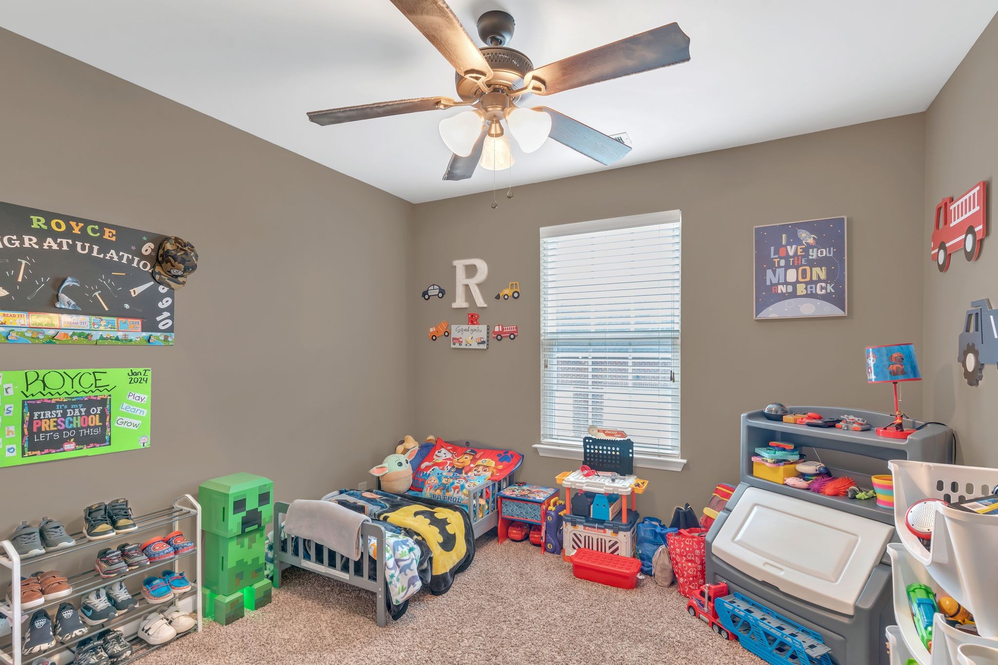 100 Abbey Ln Property Photo 16