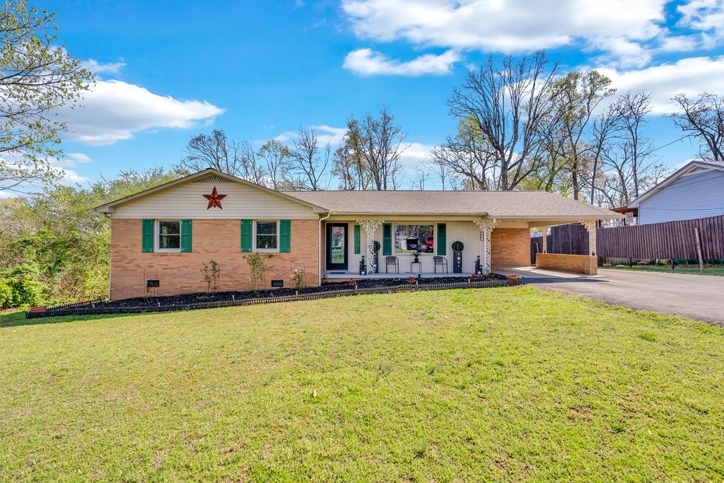307 Sunset Dr Property Photo
