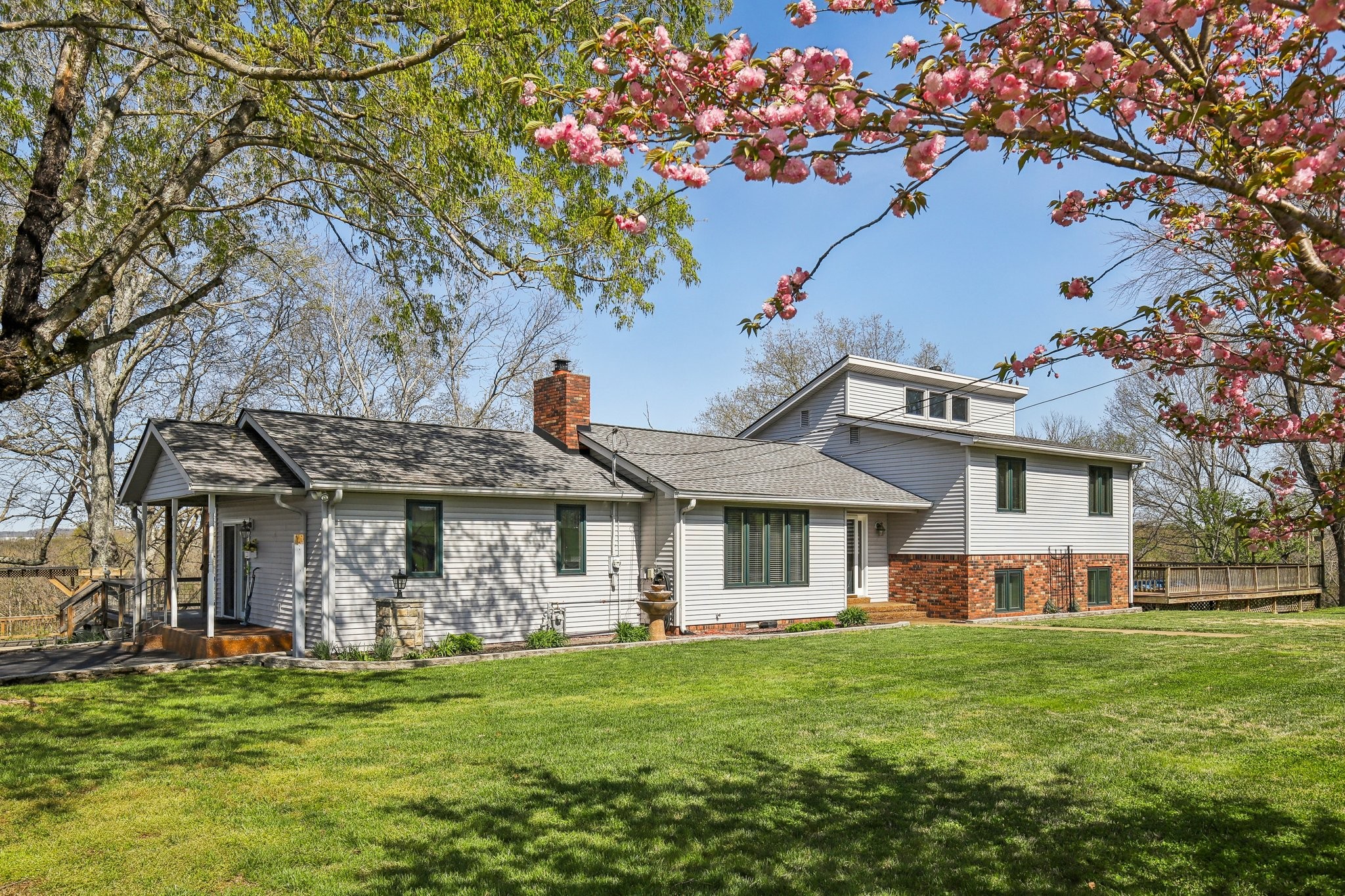 115 Cragfont Rd Property Photo