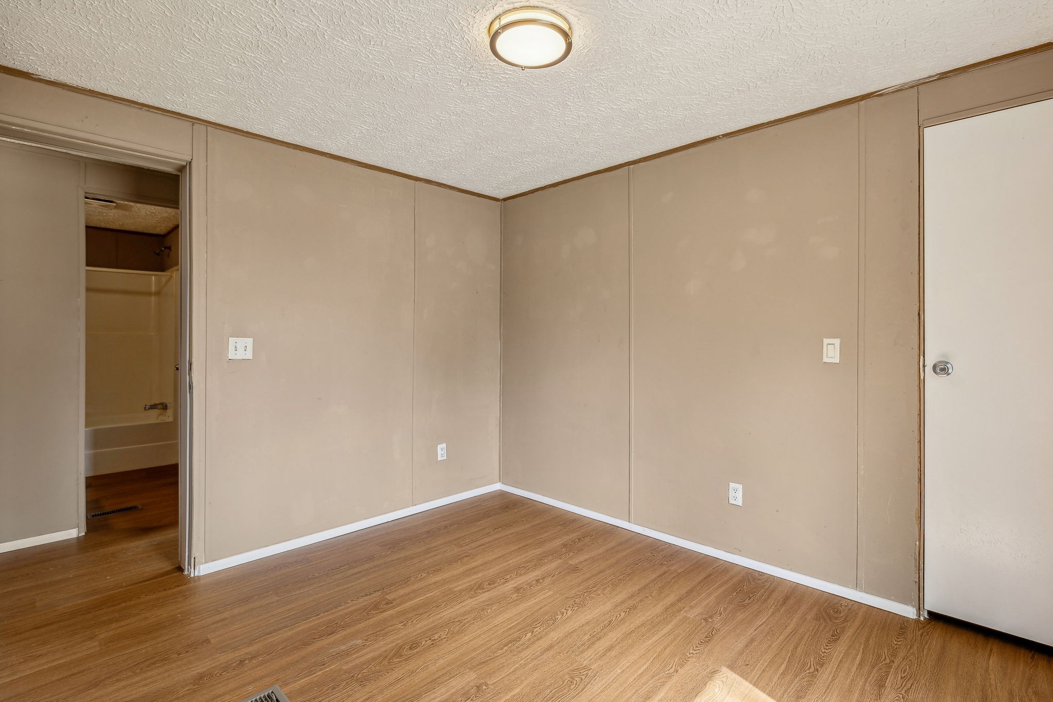 285 Eugene Reed Rd Property Photo 14