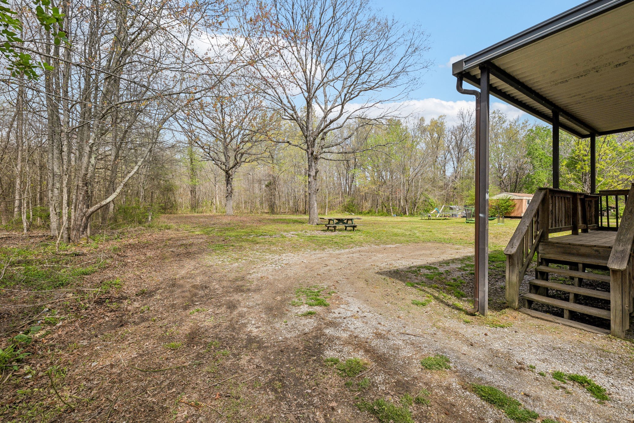 285 Eugene Reed Rd Property Photo 22