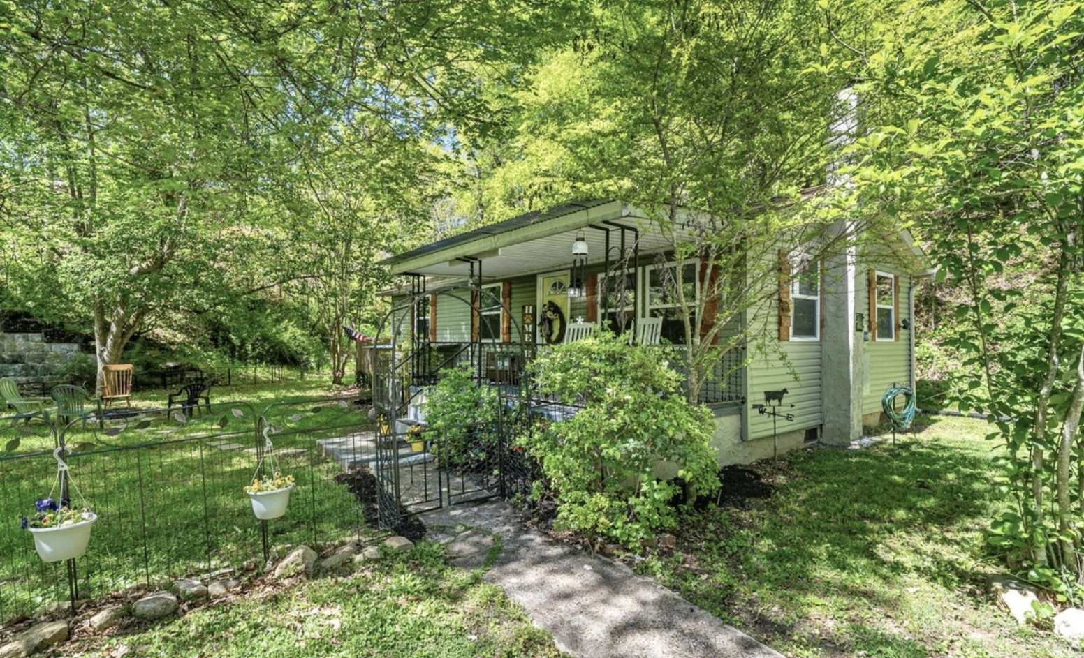 2317 Brown Rd Property Photo