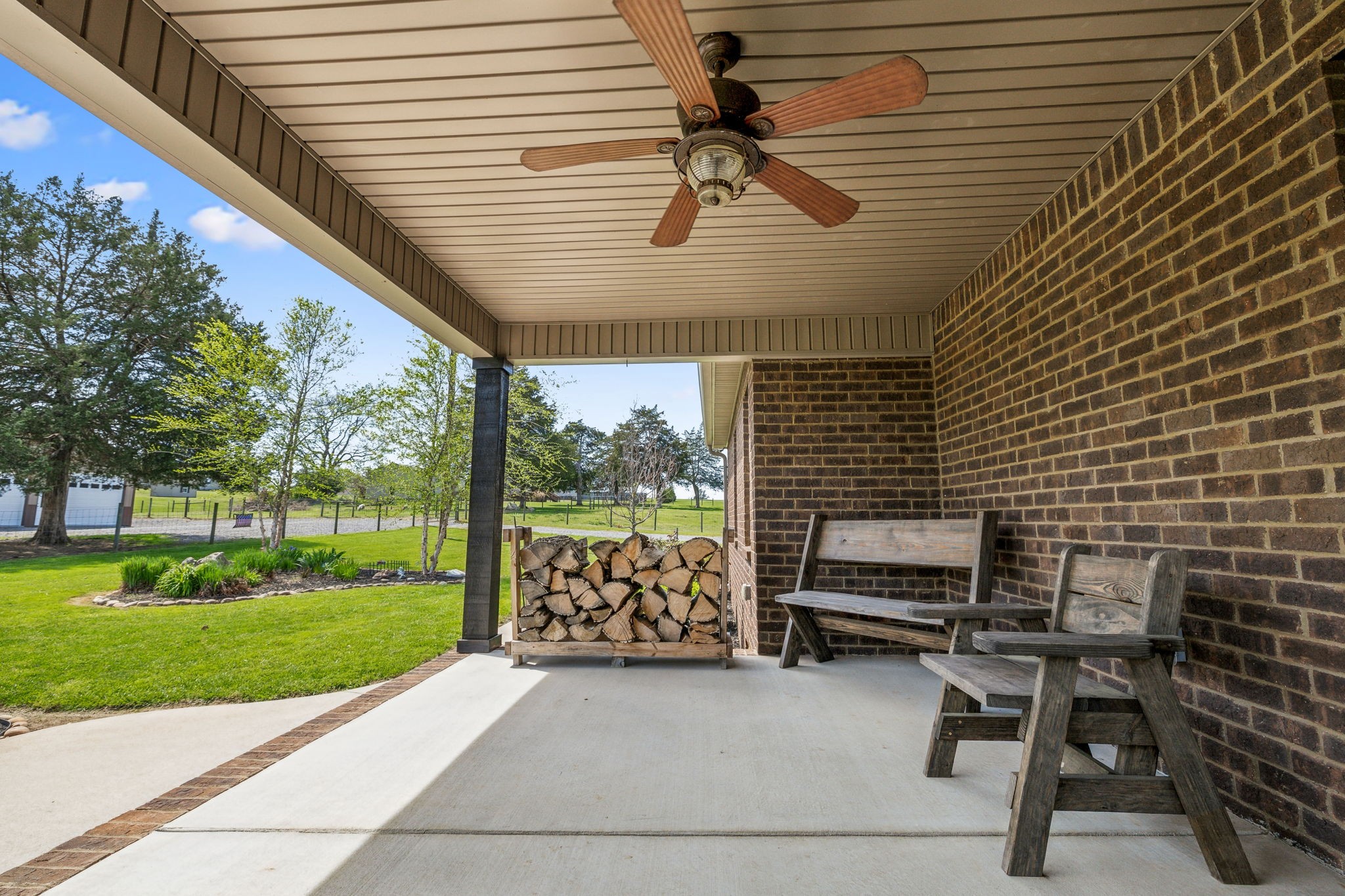 315 Dixon Rd Property Photo 30