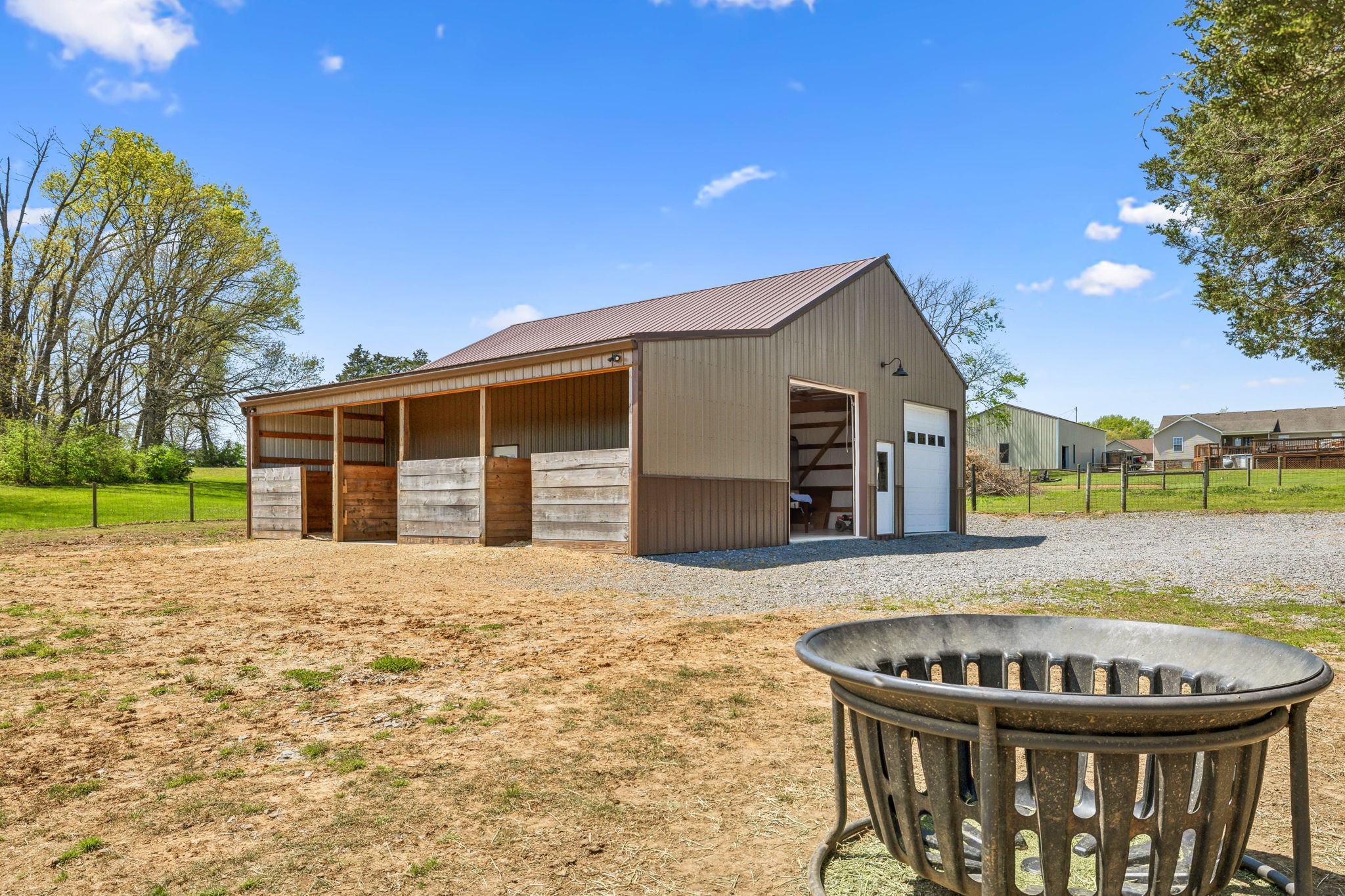 315 Dixon Rd Property Photo 37