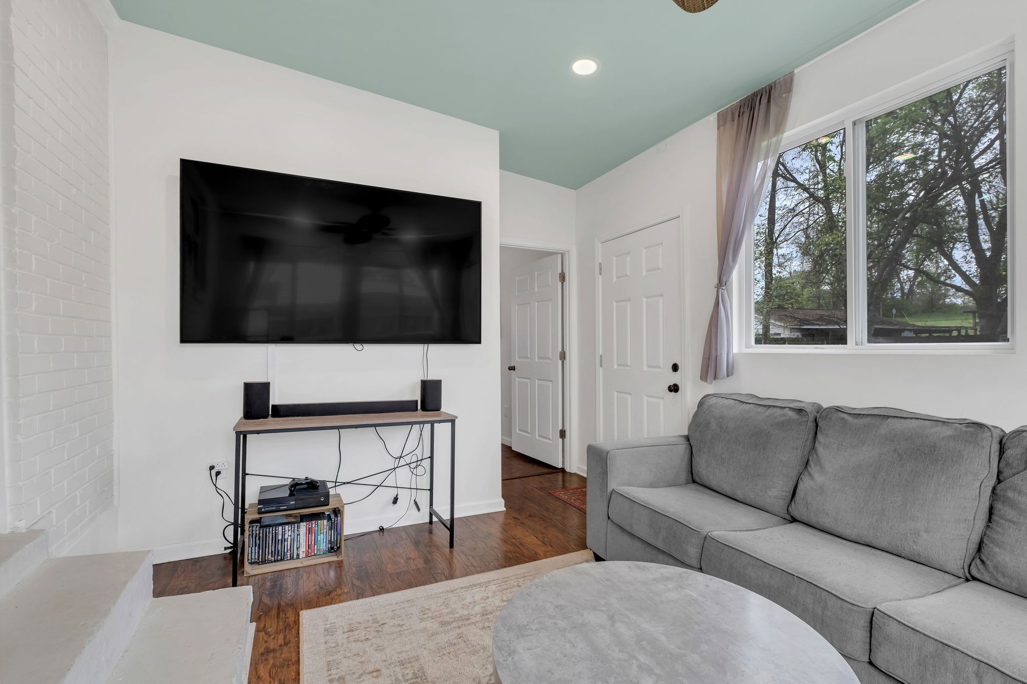 2845 Colonial Cir Property Photo 14