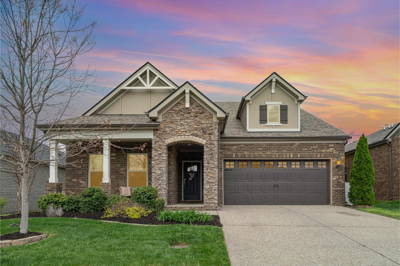 4969 Riverbank Dr Property Photo 1