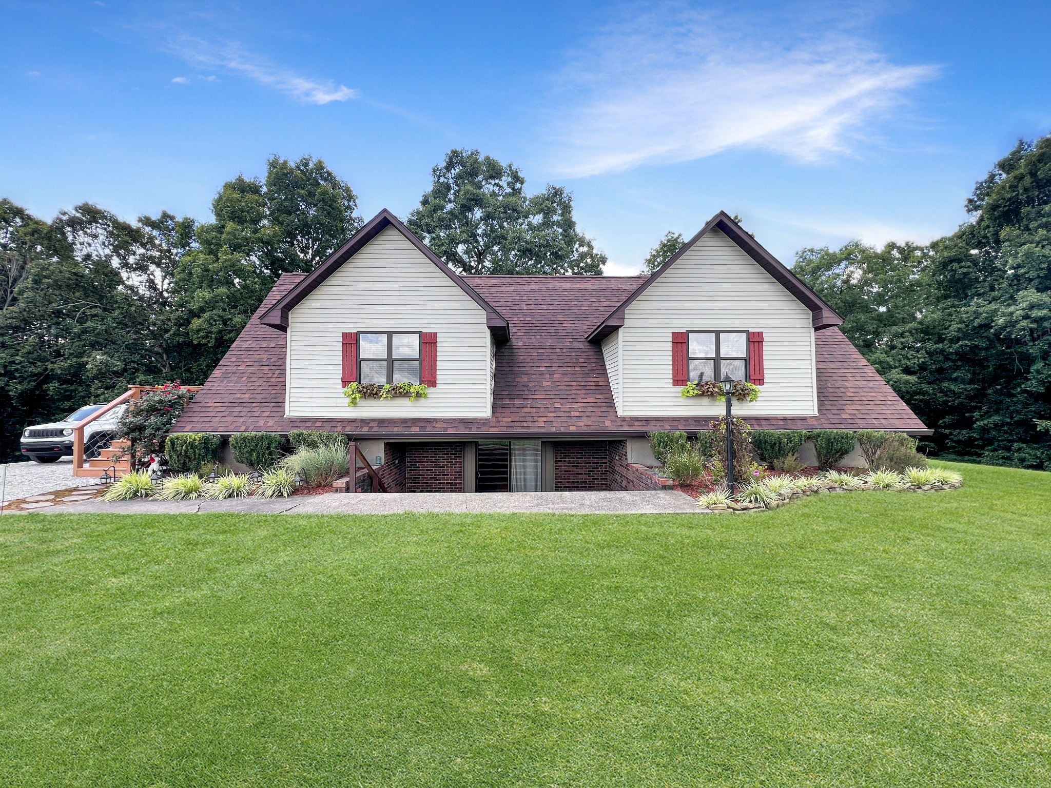 1259 Rocky Hill Estates Rd