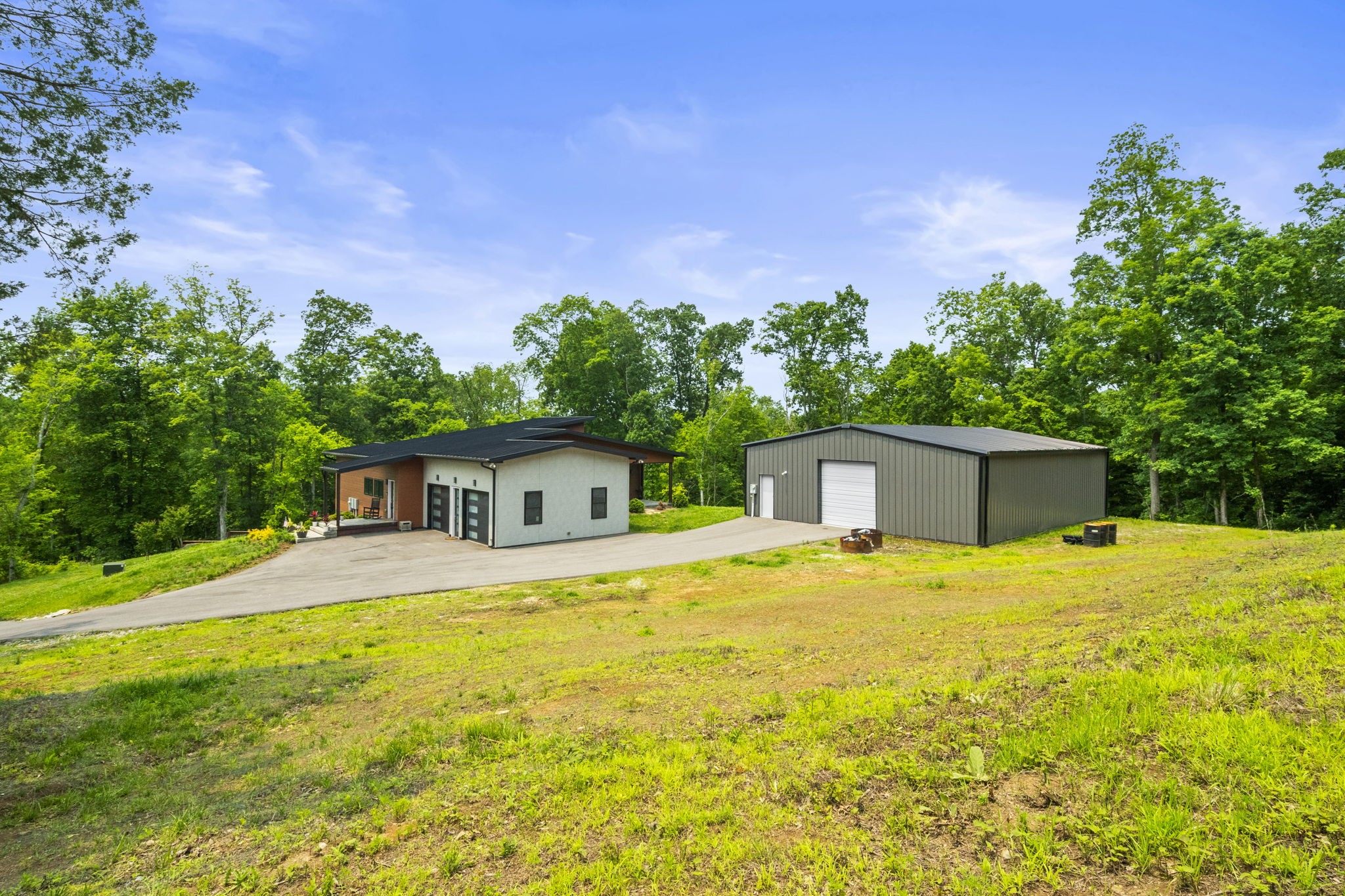 349 Chipman Rd Property Photo 6