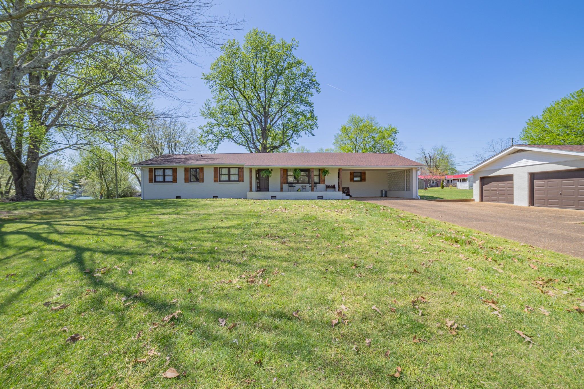 15 N Trussell Rd Property Photo