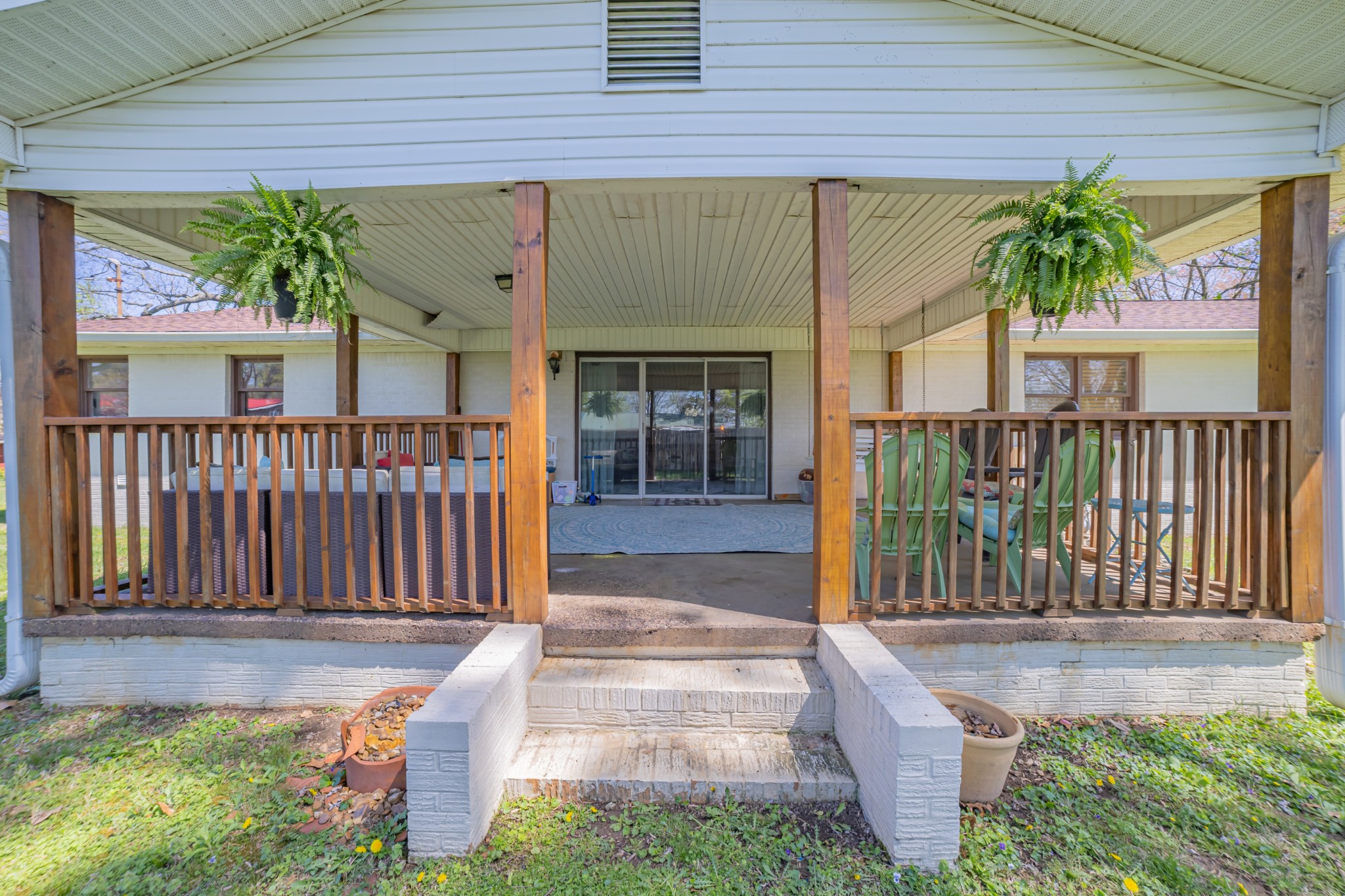 15 N Trussell Rd Property Photo 7