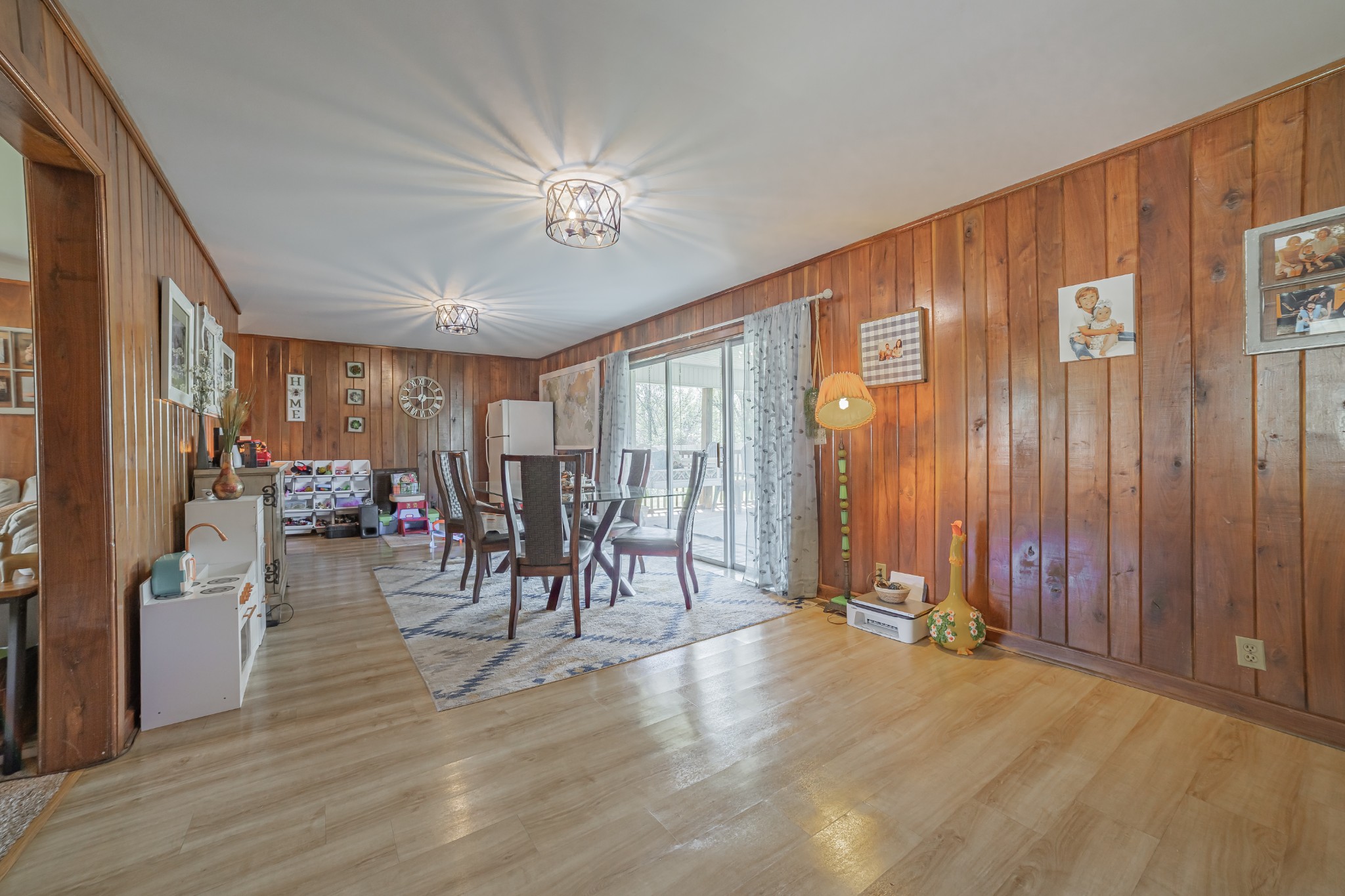 15 N Trussell Rd Property Photo 10