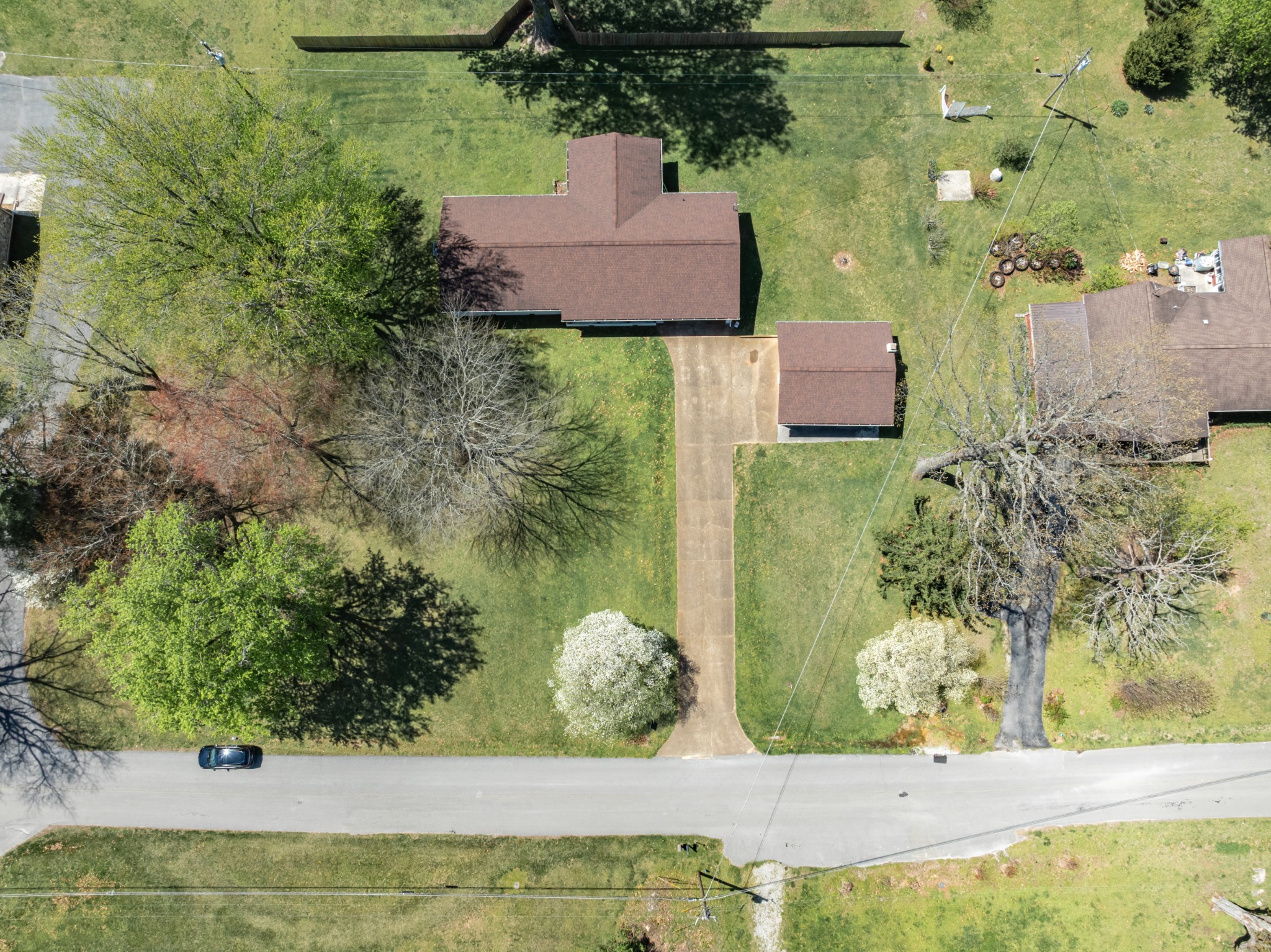 15 N Trussell Rd Property Photo 16