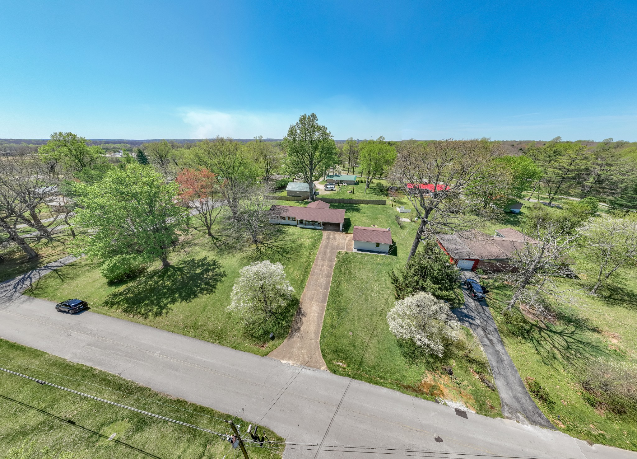 15 N Trussell Rd Property Photo 17