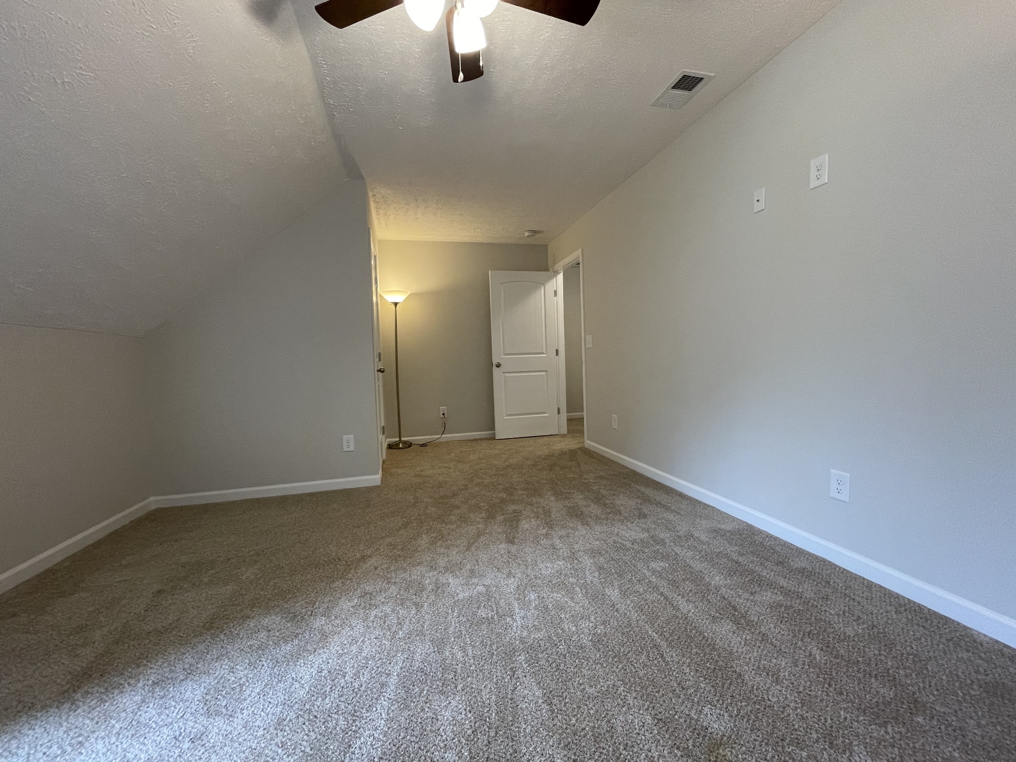 427 Rick Mccormick Dr Property Photo 21