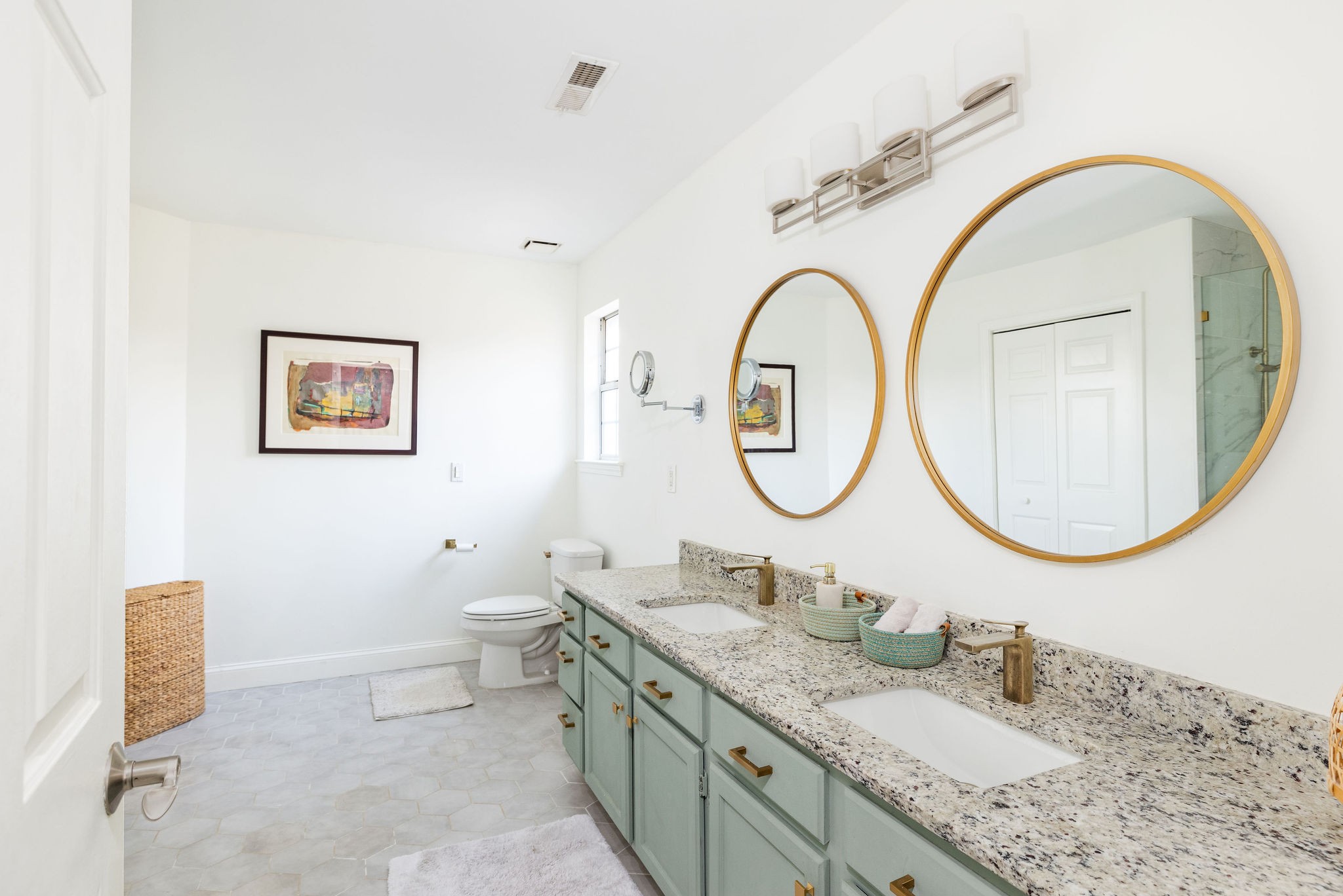 305 Poplar Hill Ct Property Photo 19