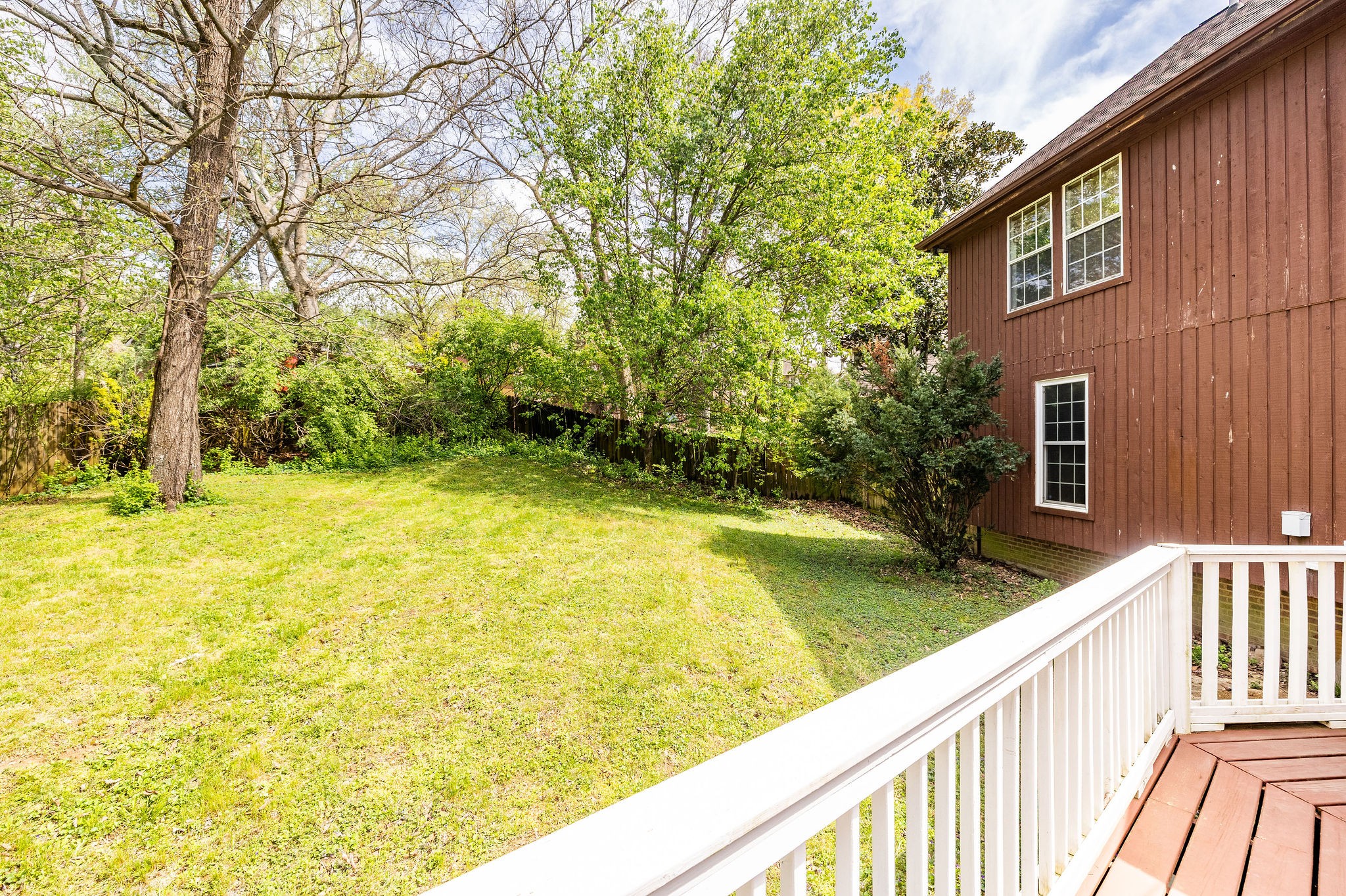 305 Poplar Hill Ct Property Photo 37