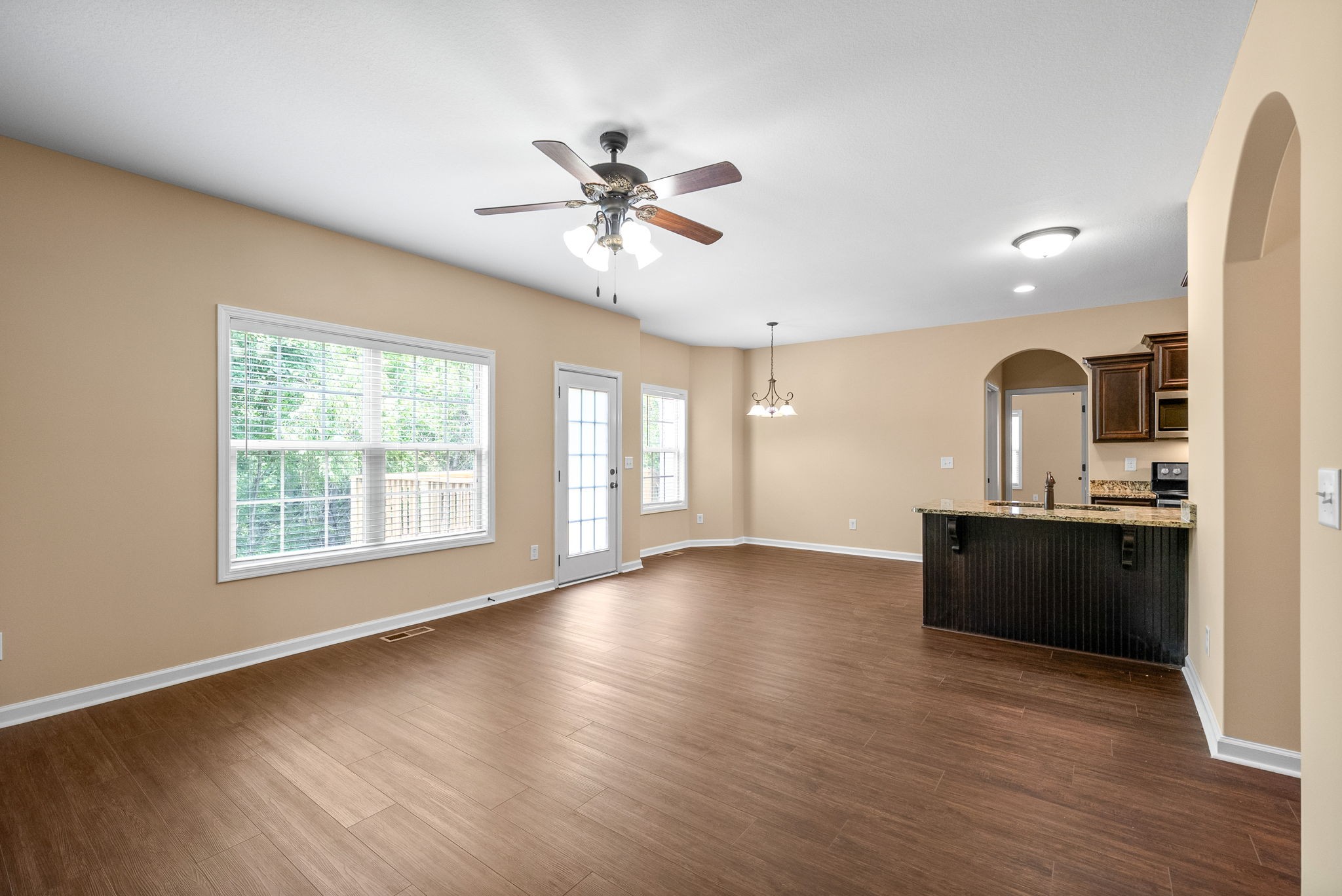 1313 Allmon Dr Property Photo 19