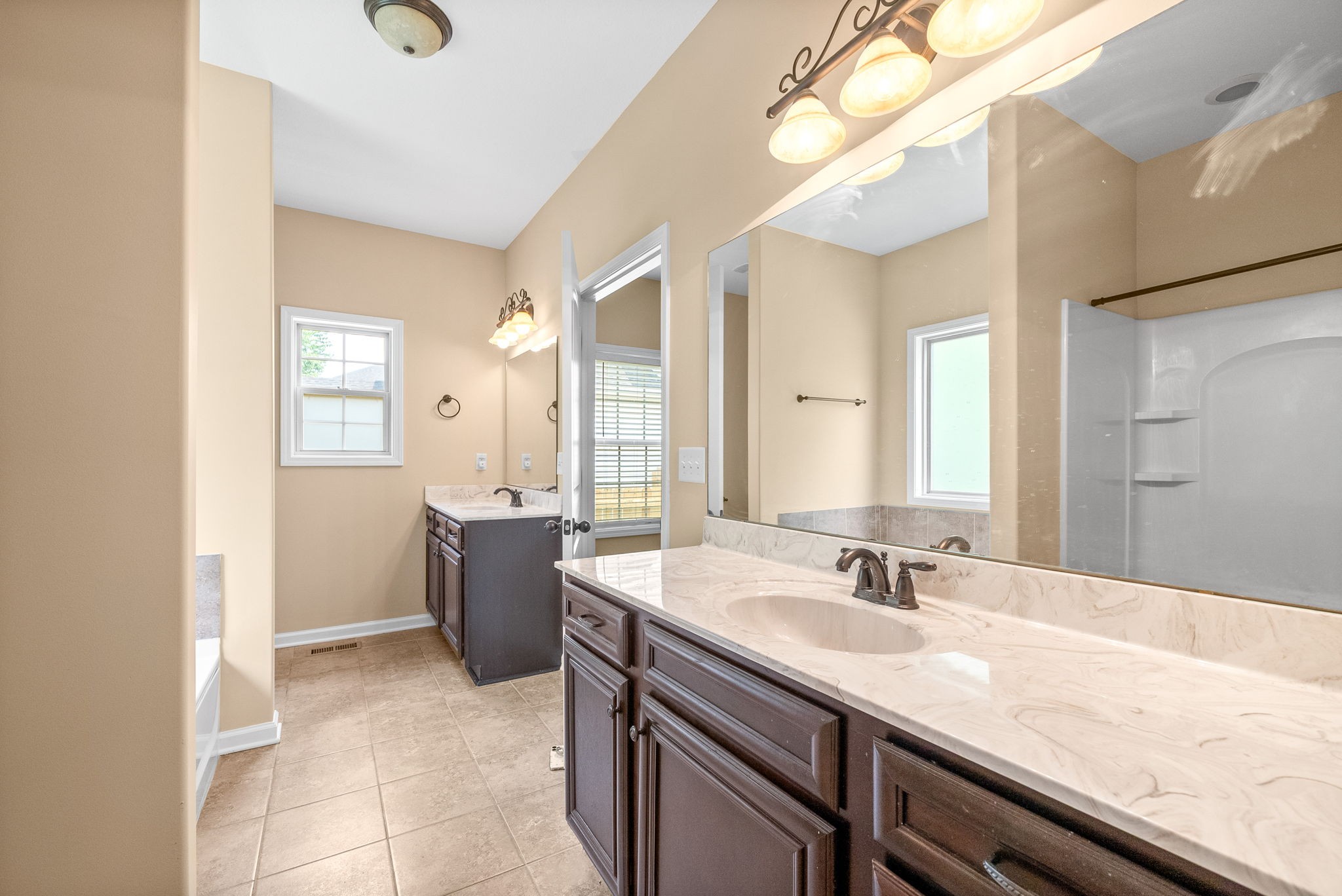 1313 Allmon Dr Property Photo 30