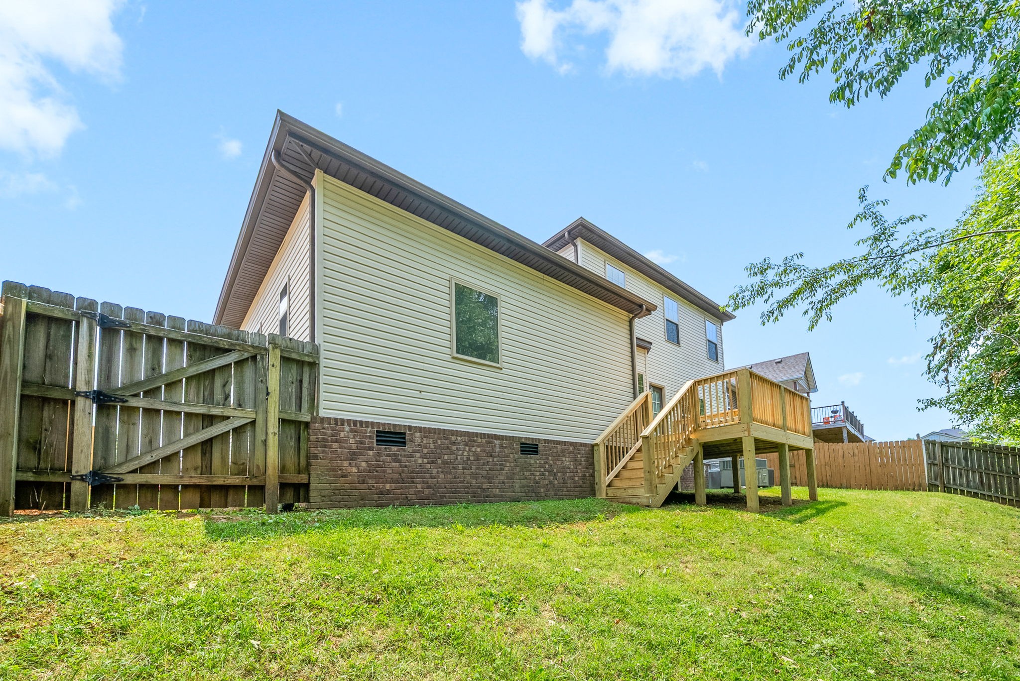 1313 Allmon Dr Property Photo 45