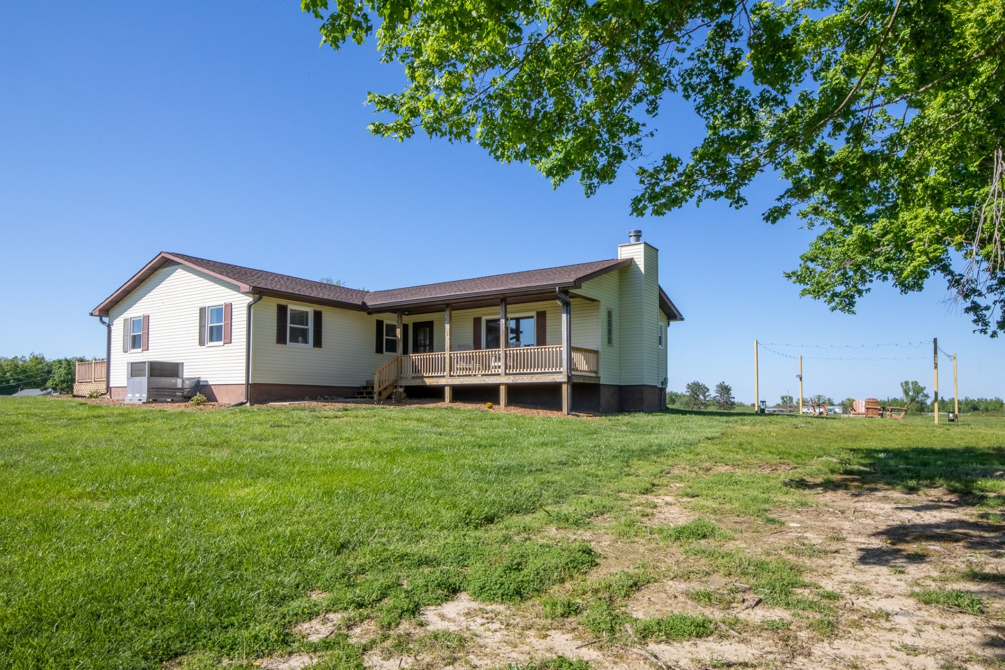 160 Ledbetter Ln Property Photo