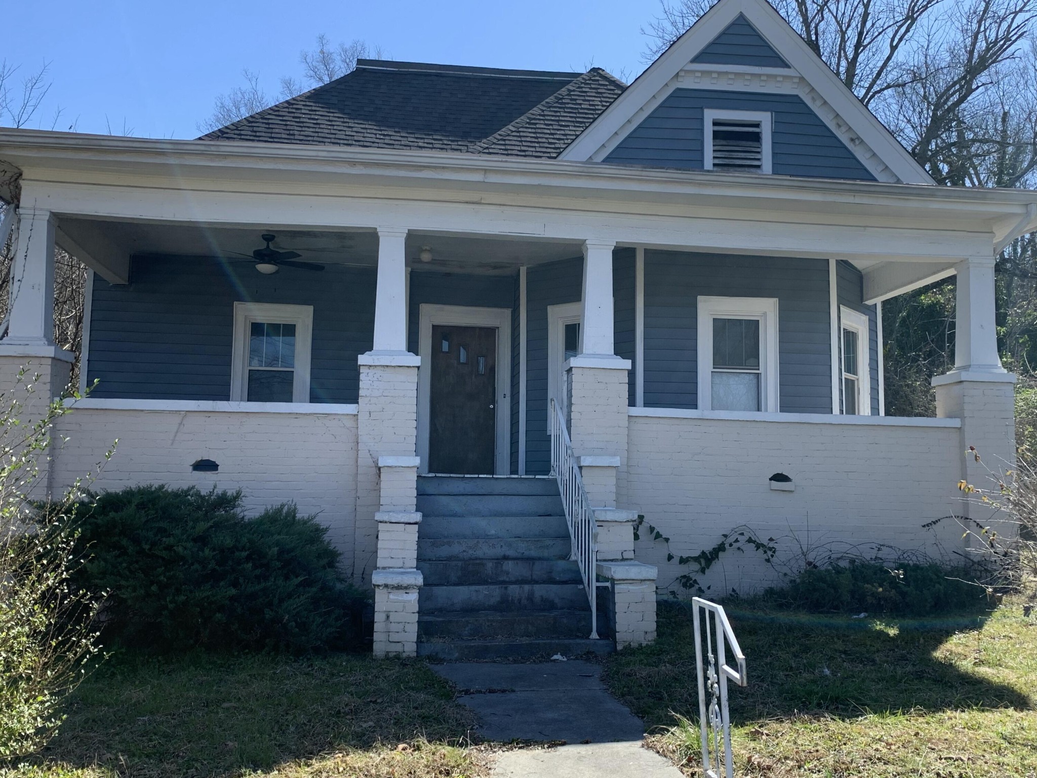 2316 N Chamberlain Avenue Property Photo