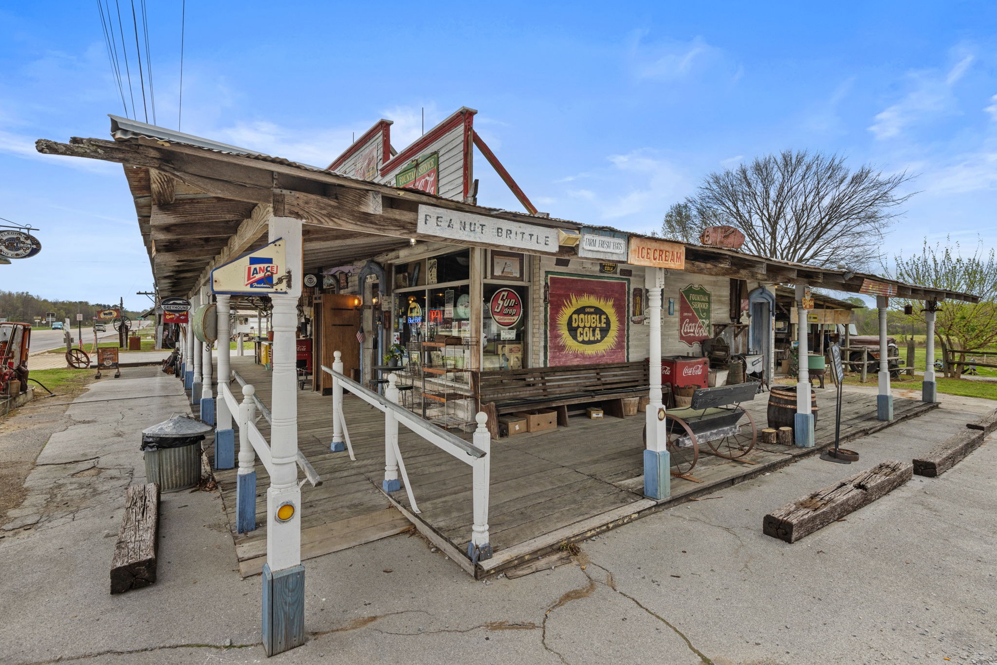 4000 Highway 43, N Property Photo 6