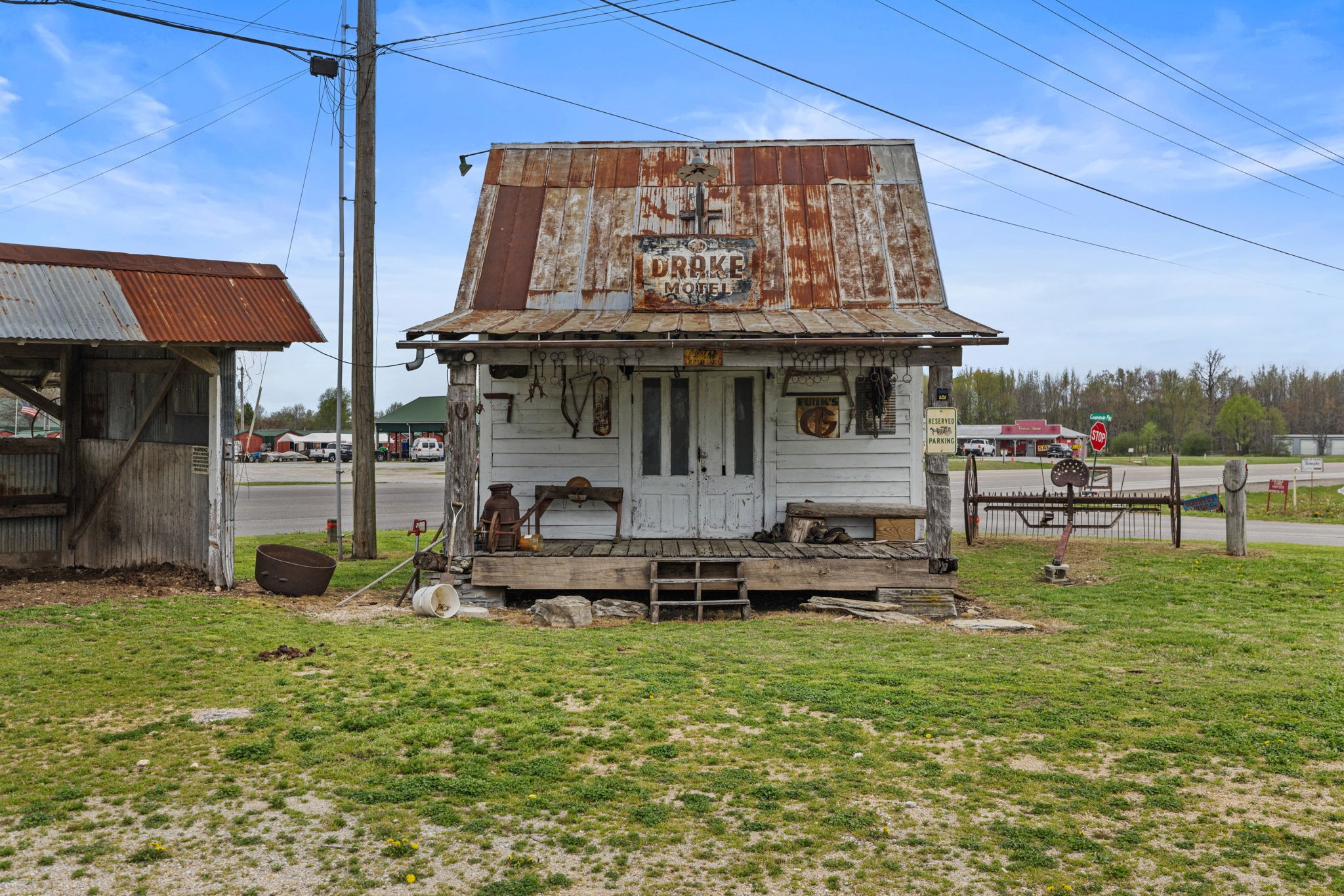 4000 Highway 43, N Property Photo 21