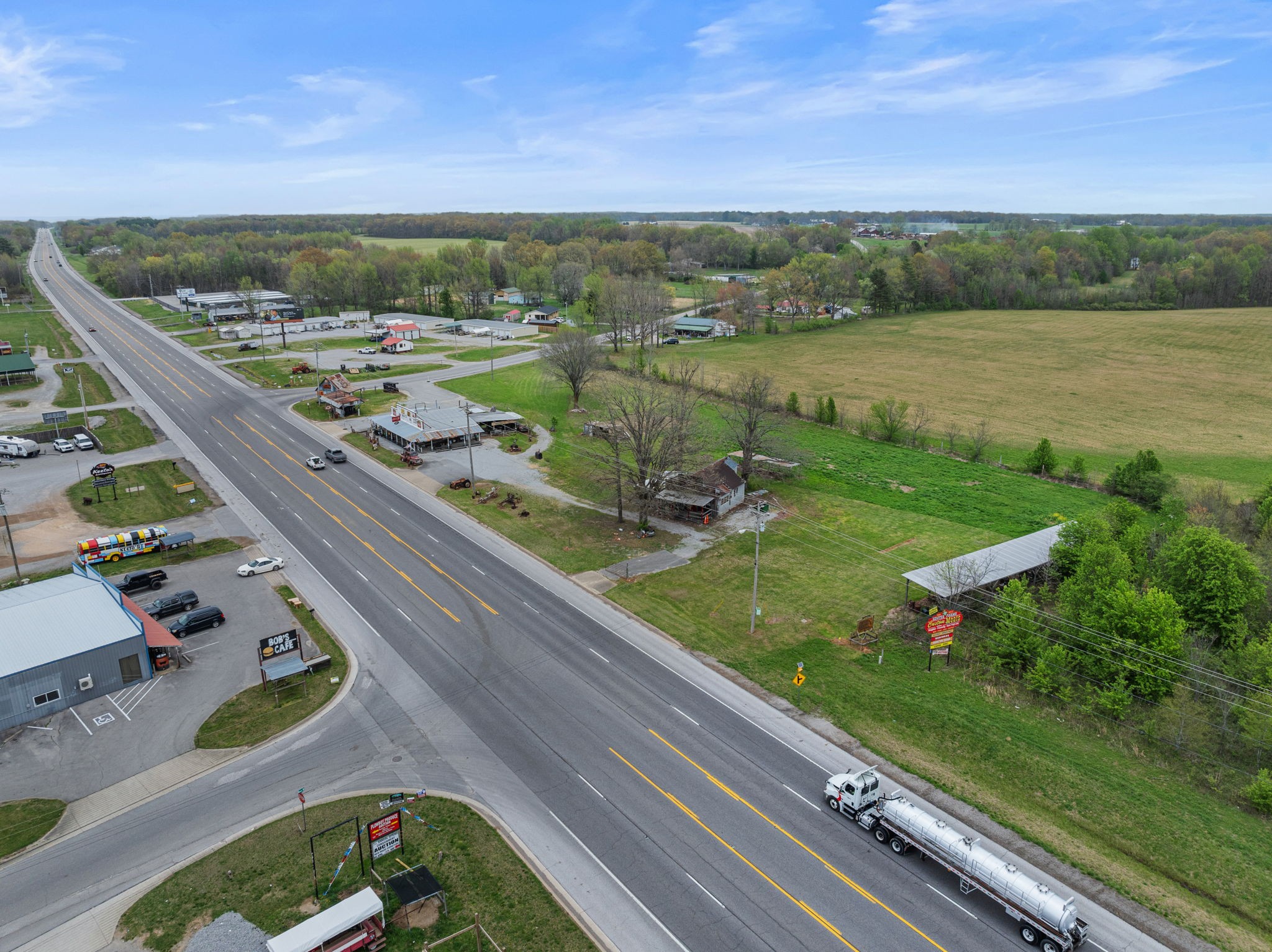 4000 Highway 43, N Property Photo 41