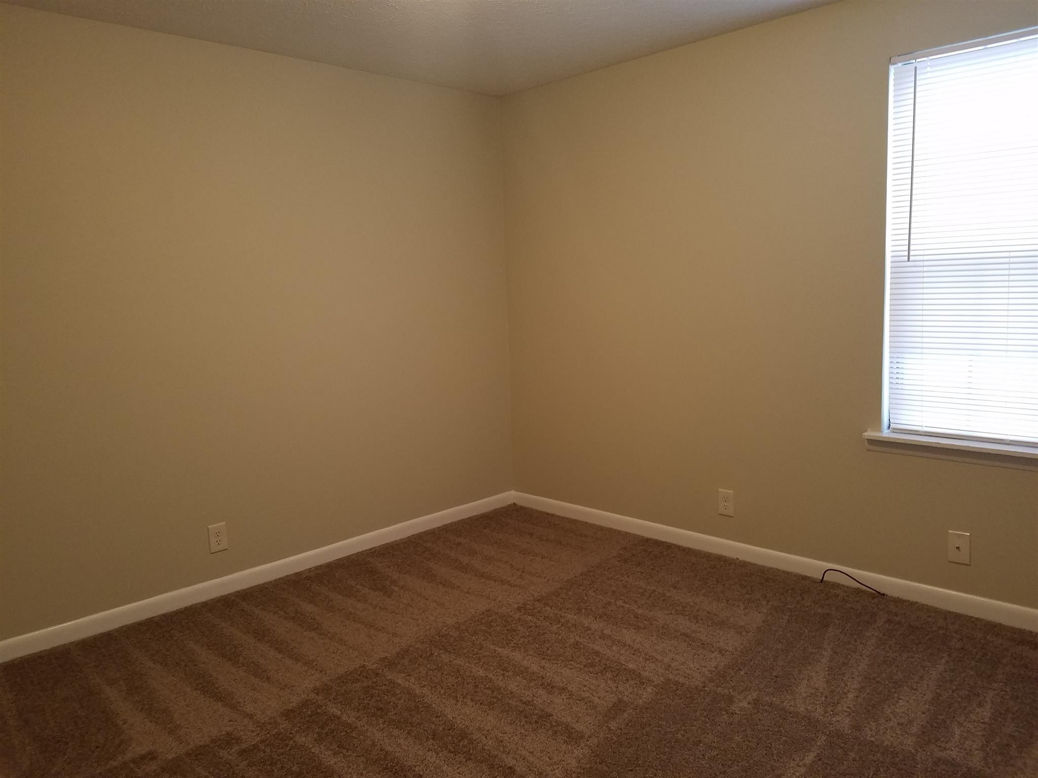 1103a Westchester Drive Property Photo 2