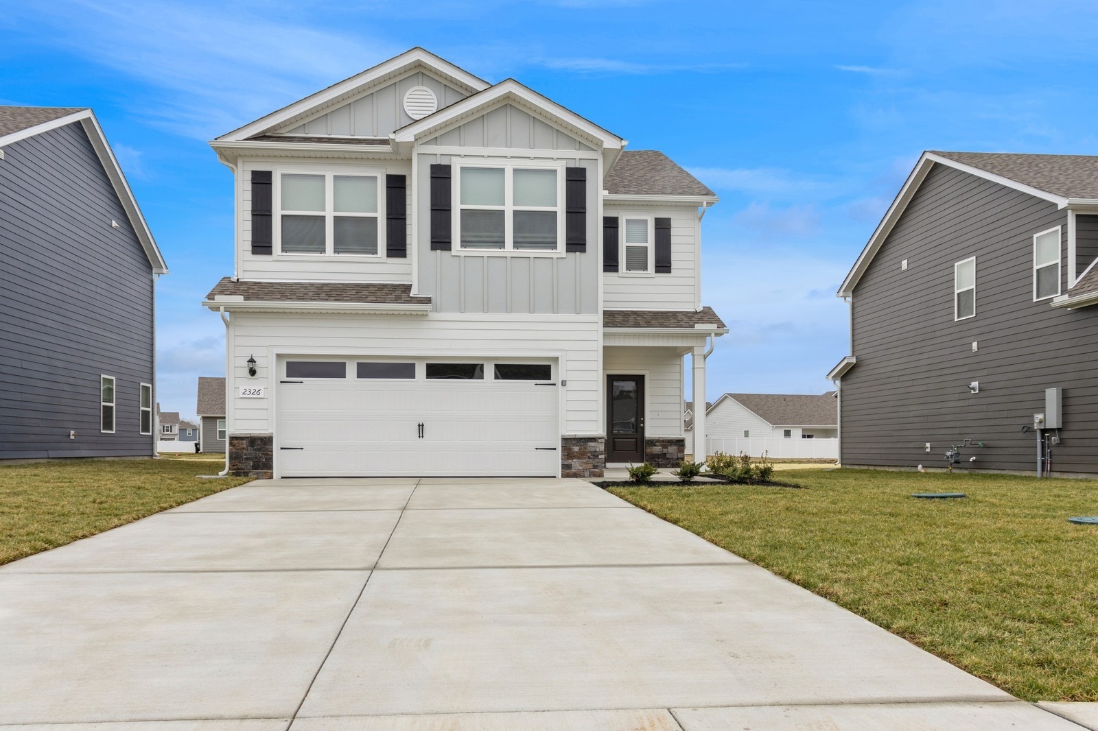 2313 Nabali Way Property Photo 1