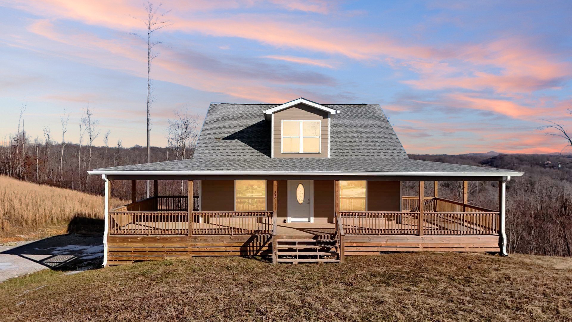 357 Taylor Rd Property Photo