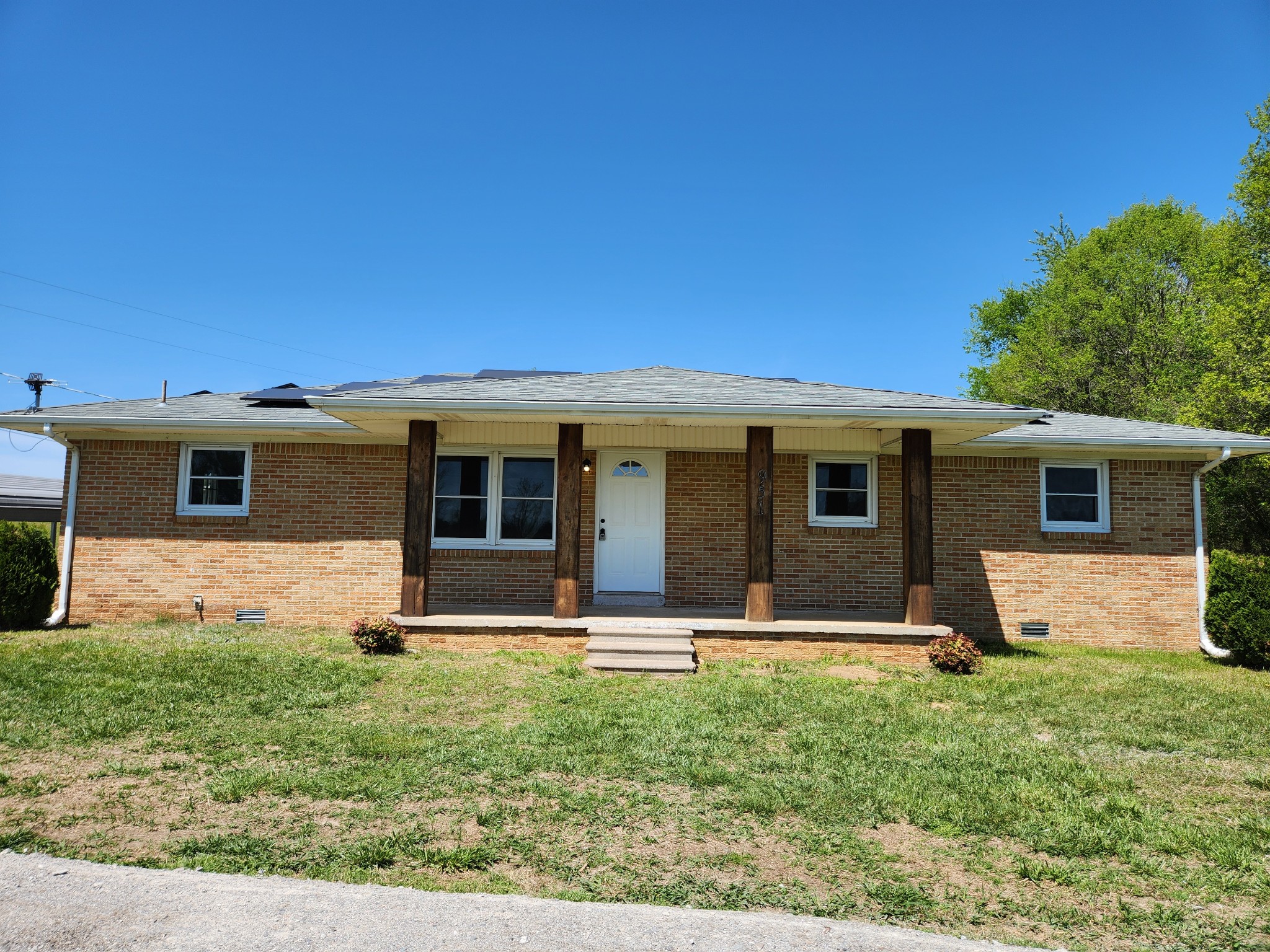 Five Points Real Estate Listings Main Image