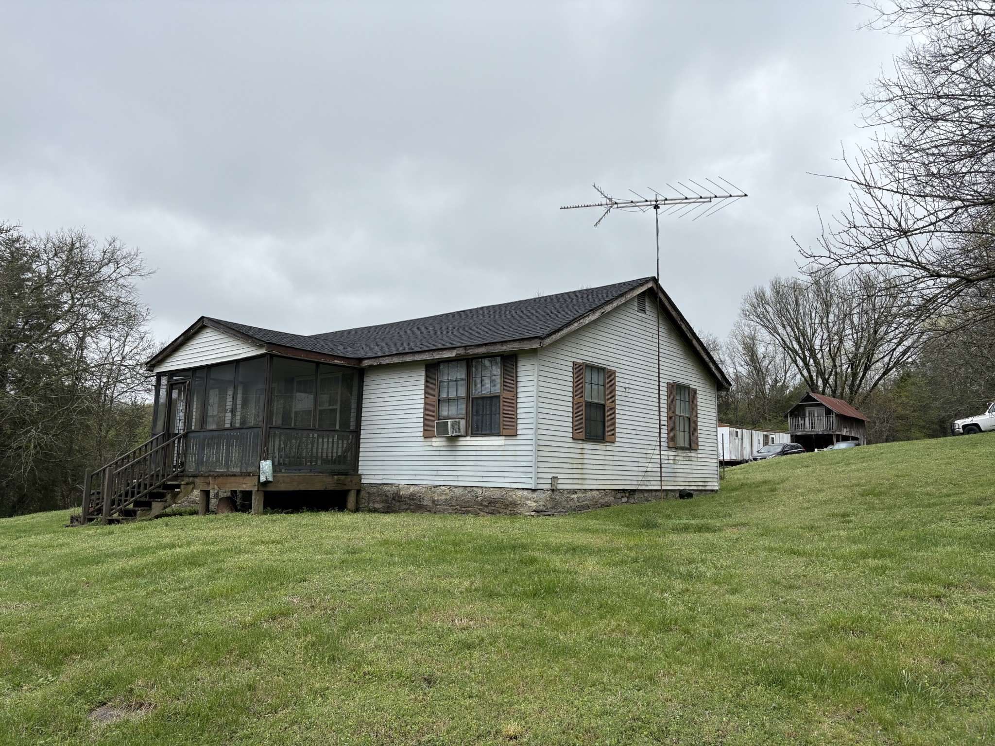 4218 Delina Rd Property Photo