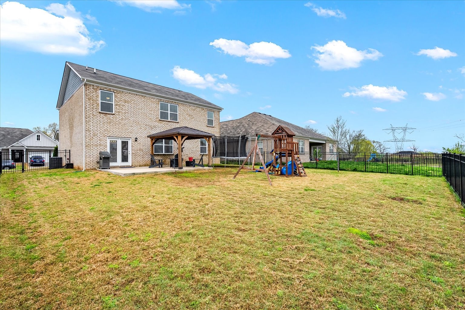 1428 Marigold Dr Property Photo 35