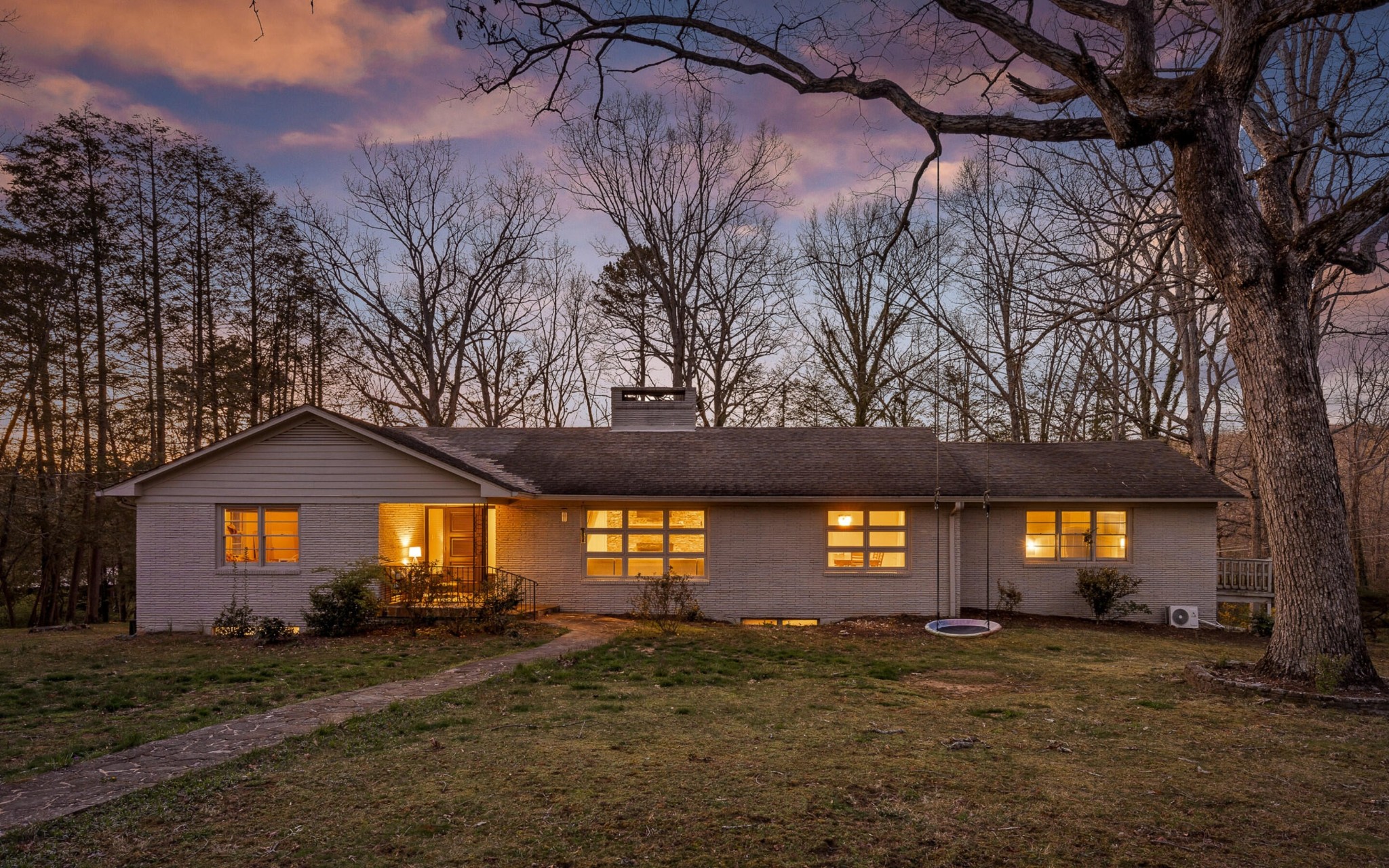 341 N Palisades Drive Property Photo