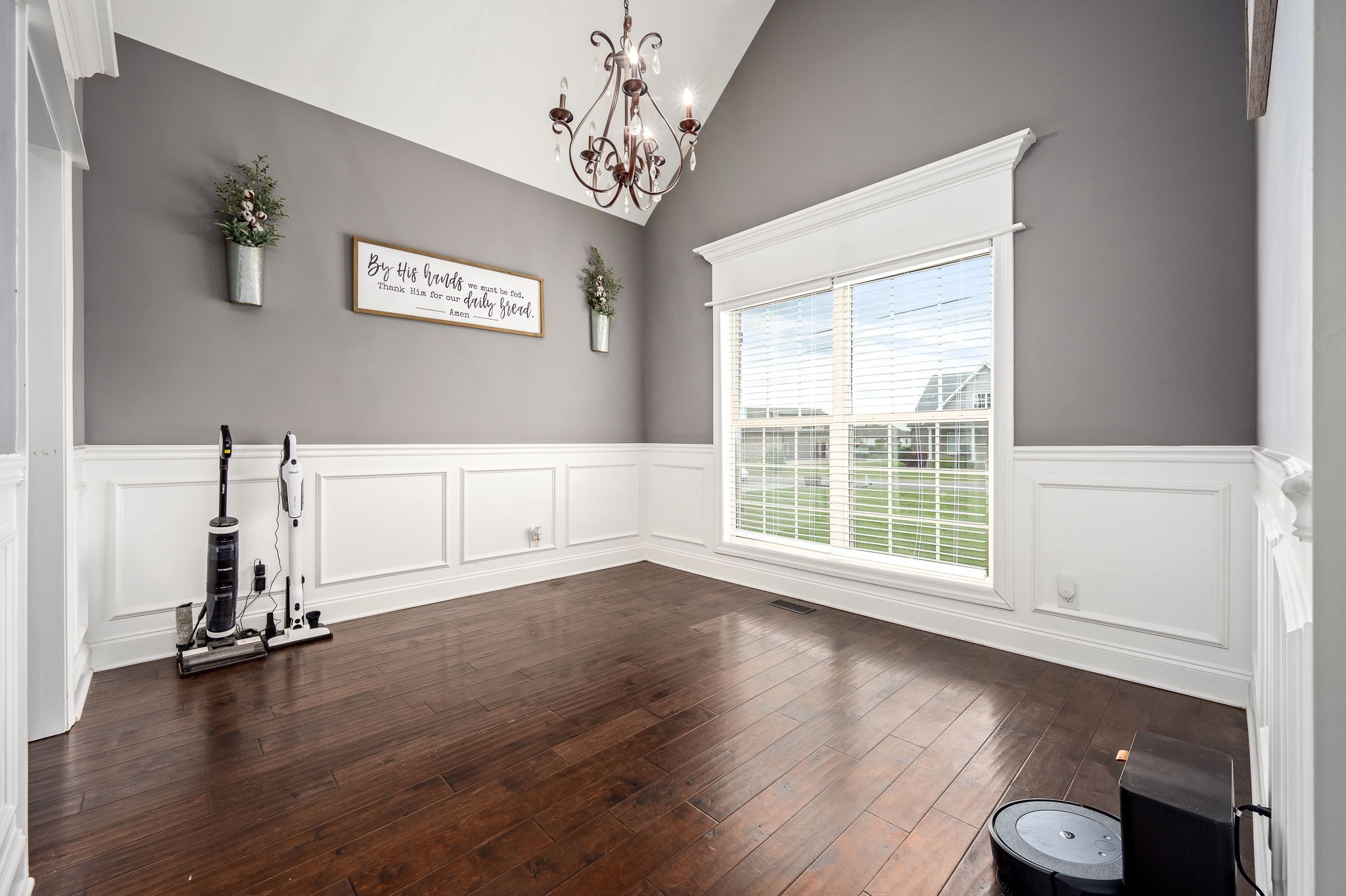 515 Apple Blossom Trl Property Photo 25