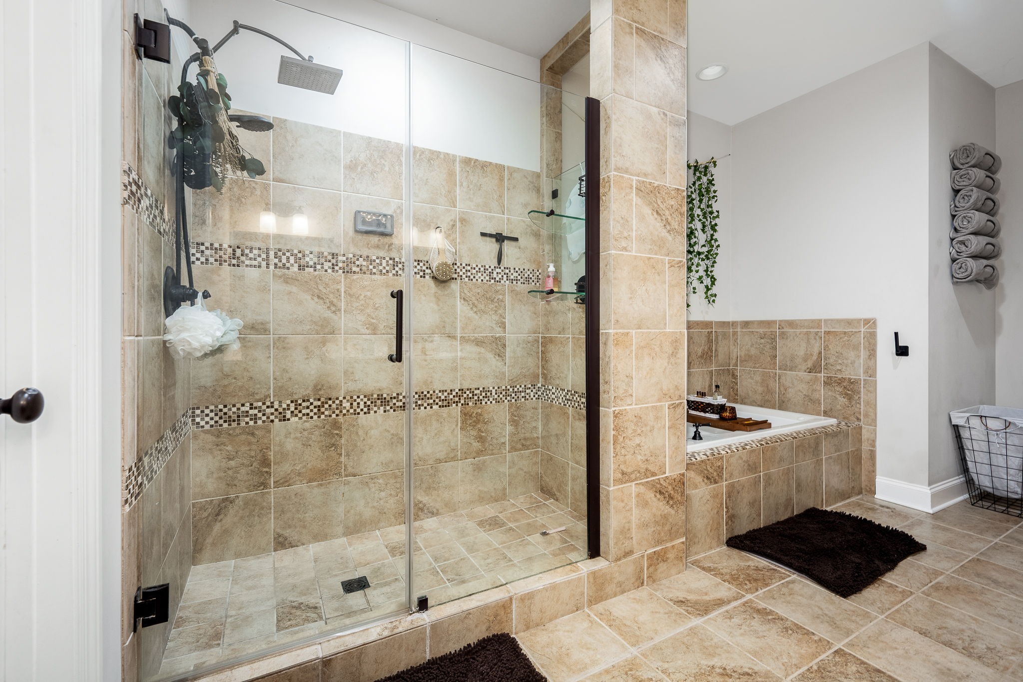 515 Apple Blossom Trl Property Photo 43