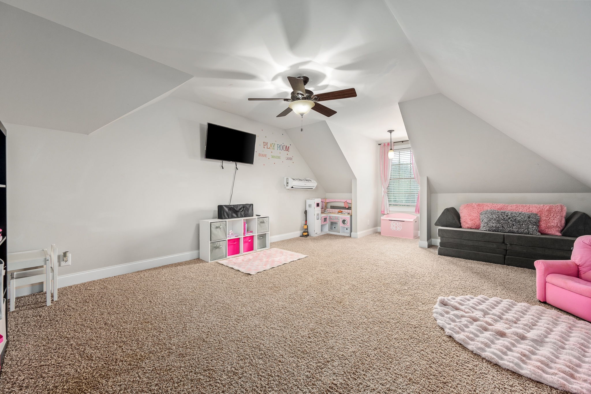 515 Apple Blossom Trl Property Photo 45