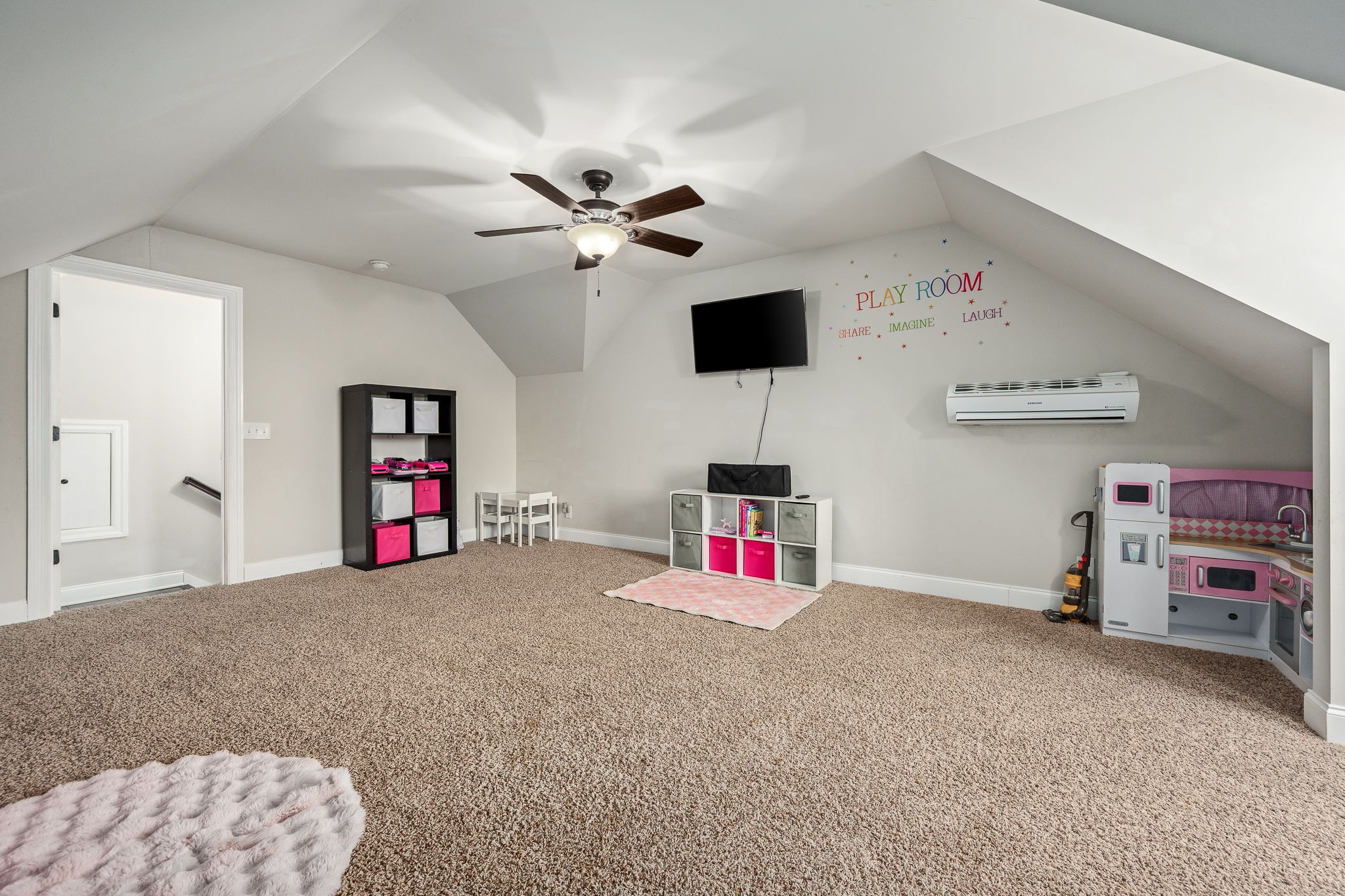 515 Apple Blossom Trl Property Photo 47